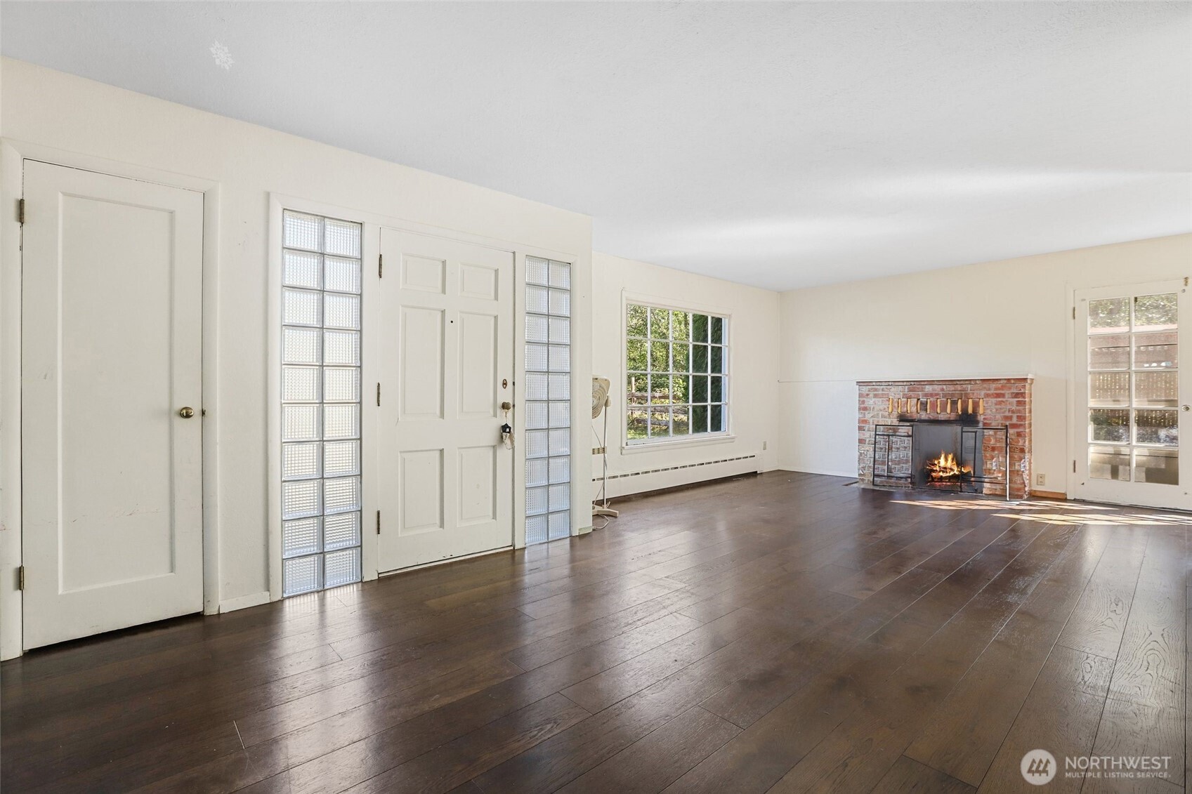 23158 Bonnieview Road Property Photo 2