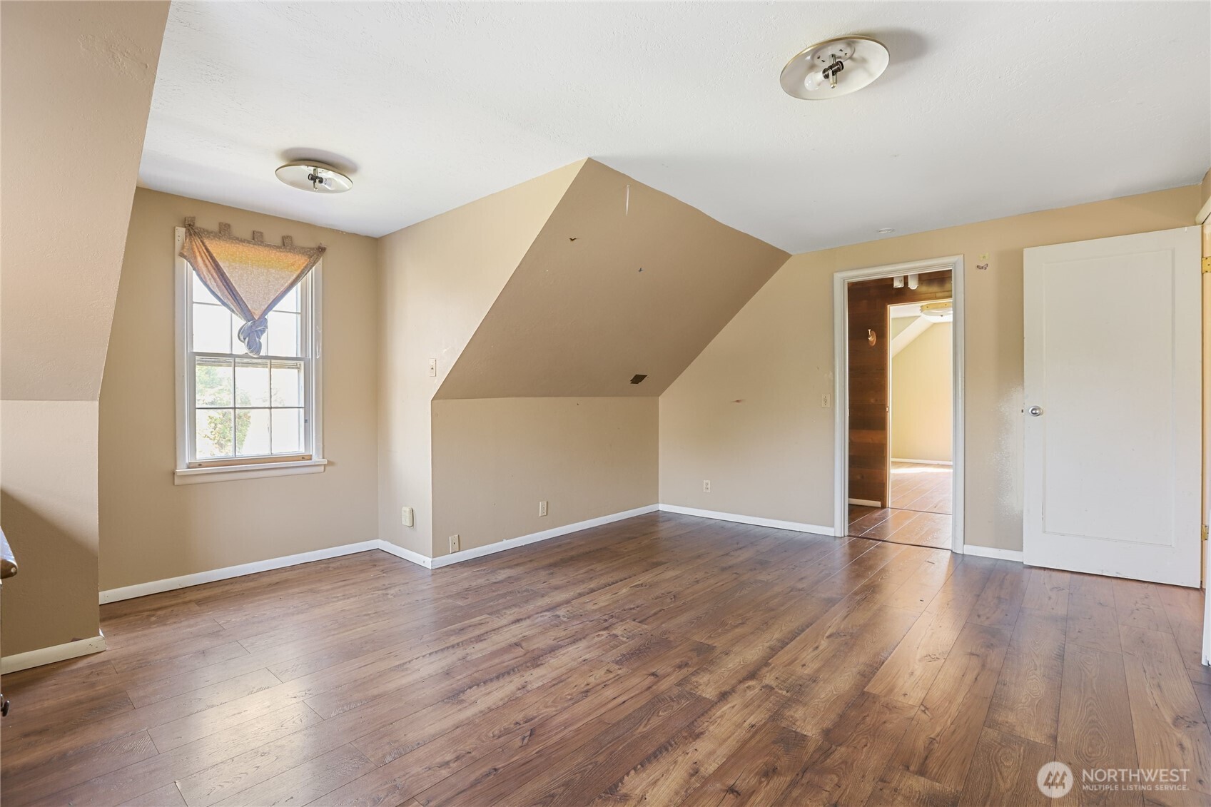 23158 Bonnieview Road Property Photo 12