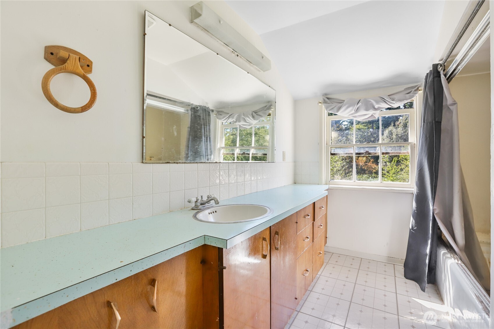 23158 Bonnieview Road Property Photo 15