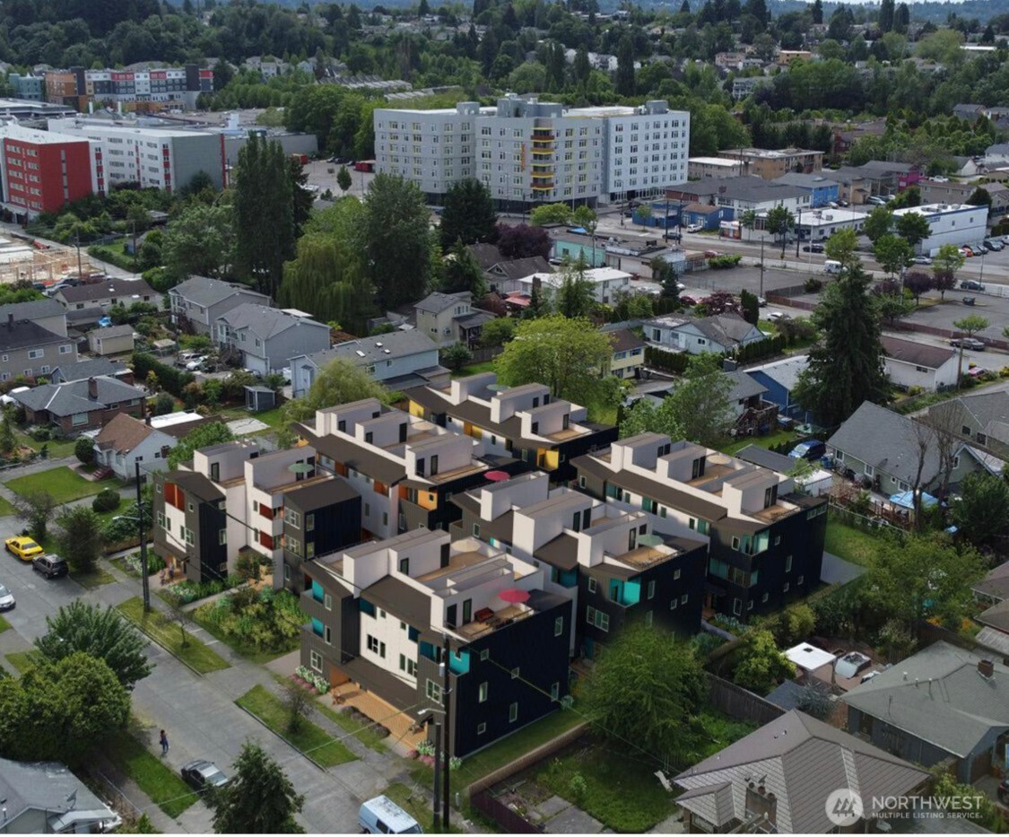 6711 42nd Avenue Property Photo 1