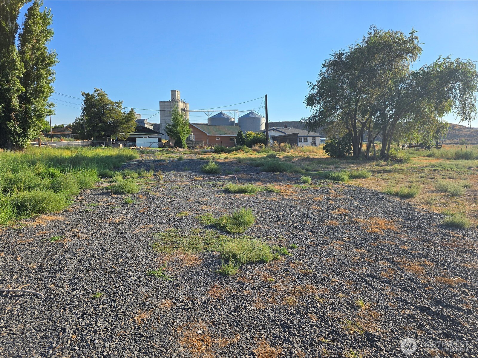 327 First Street Property Photo 5