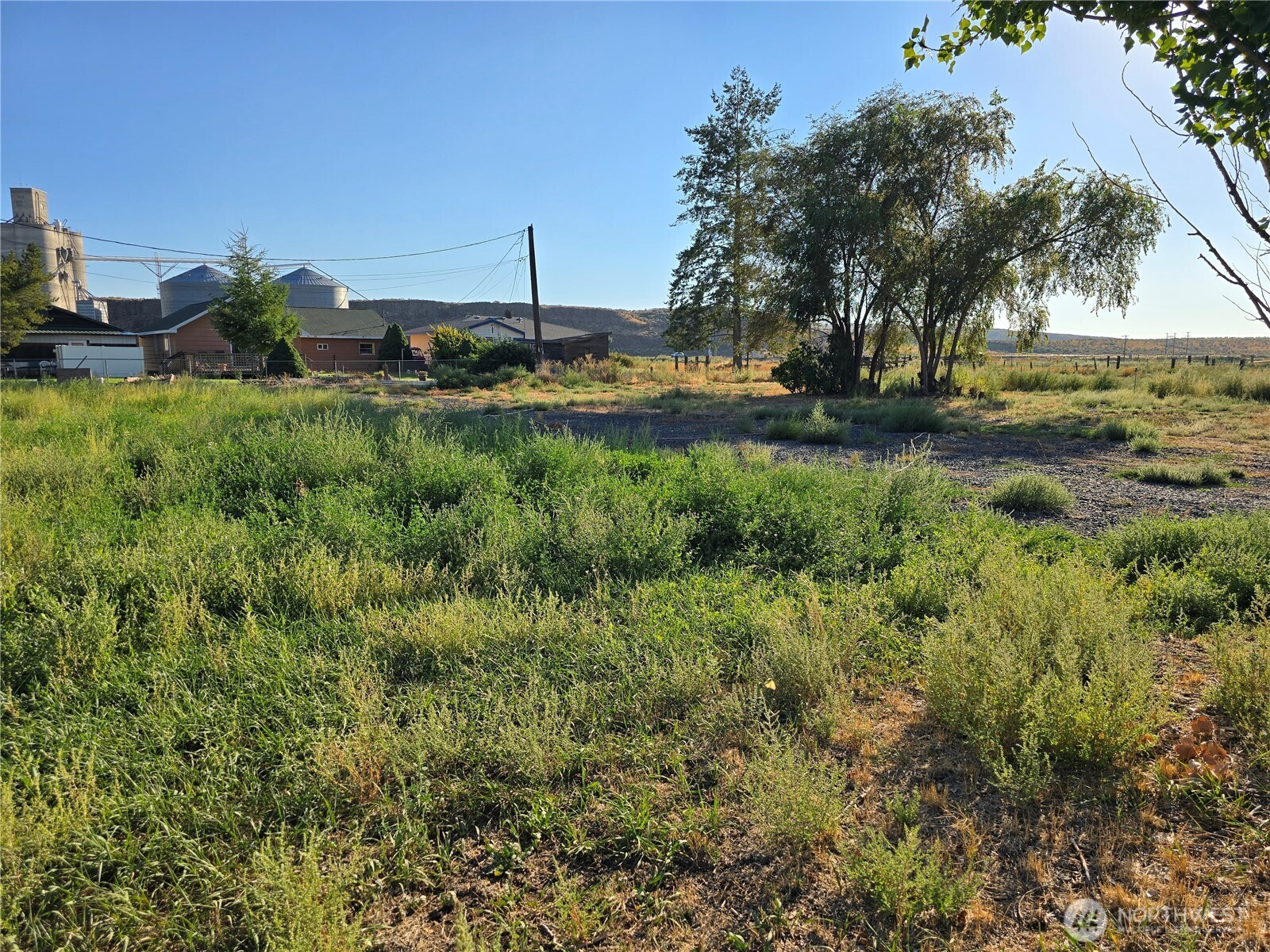 327 First Street Property Photo 7