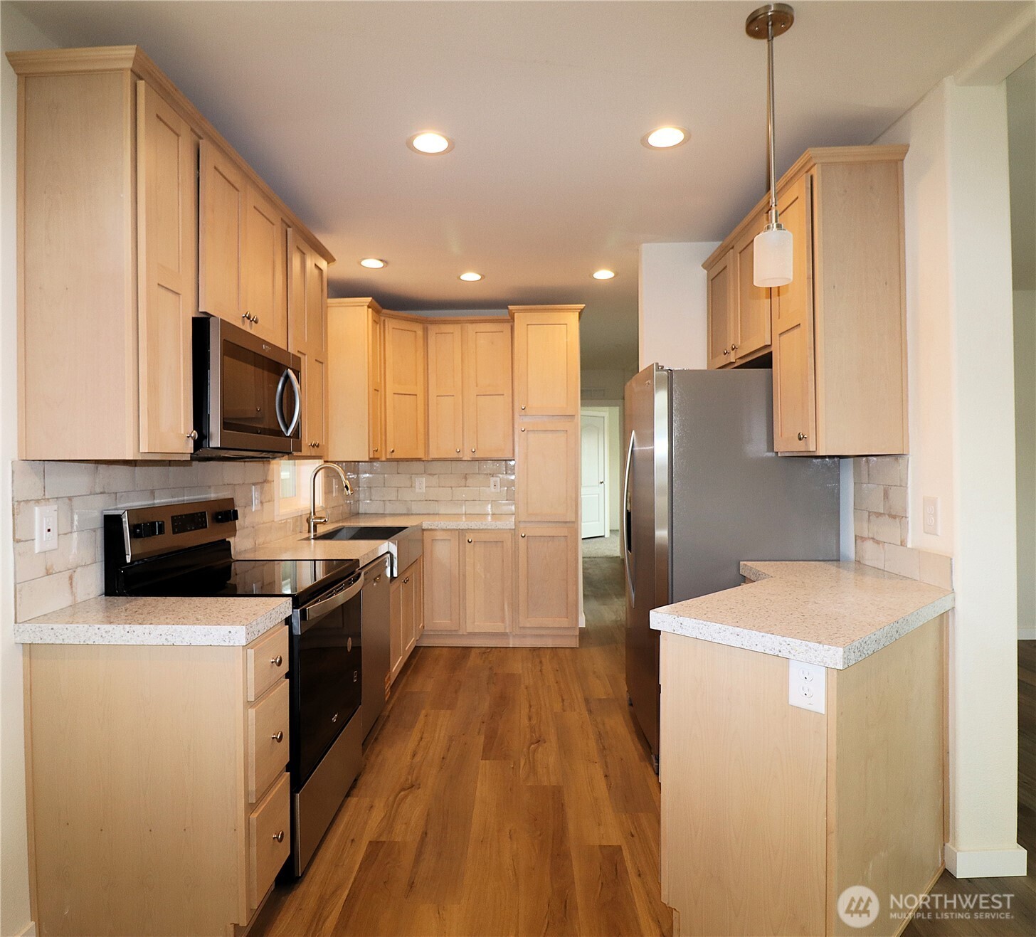 3420 S 182nd Place 209 Property Photo 8
