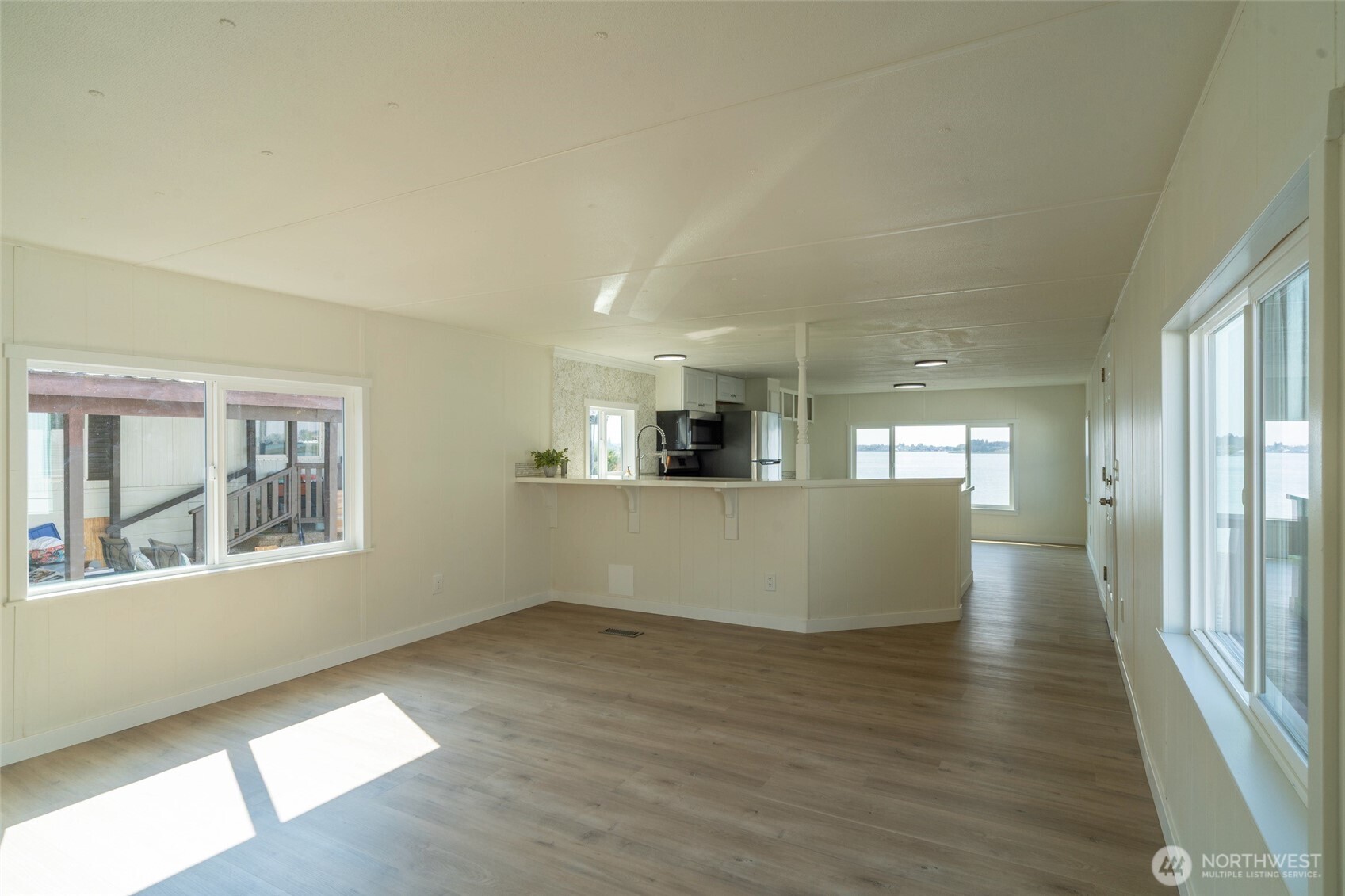 1908 W Marina Drive 9 Property Photo 8