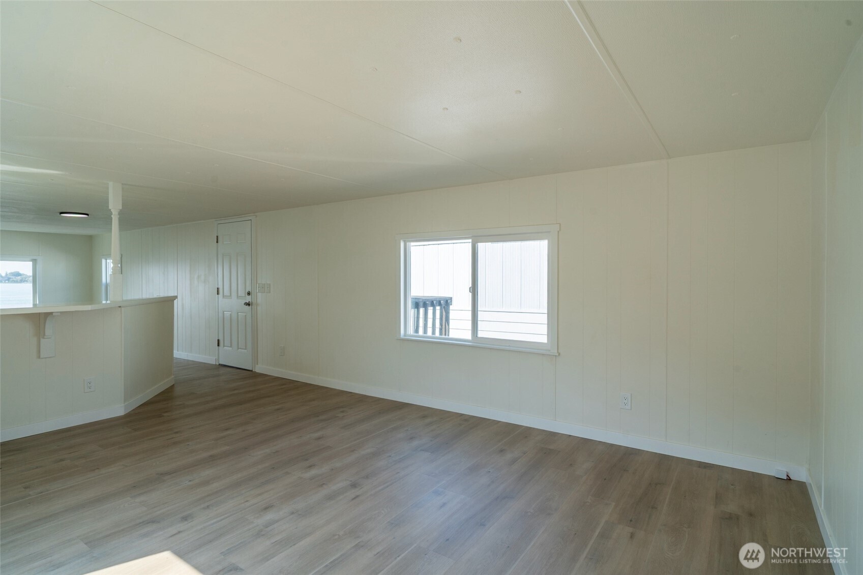 1908 W Marina Drive 9 Property Photo 10