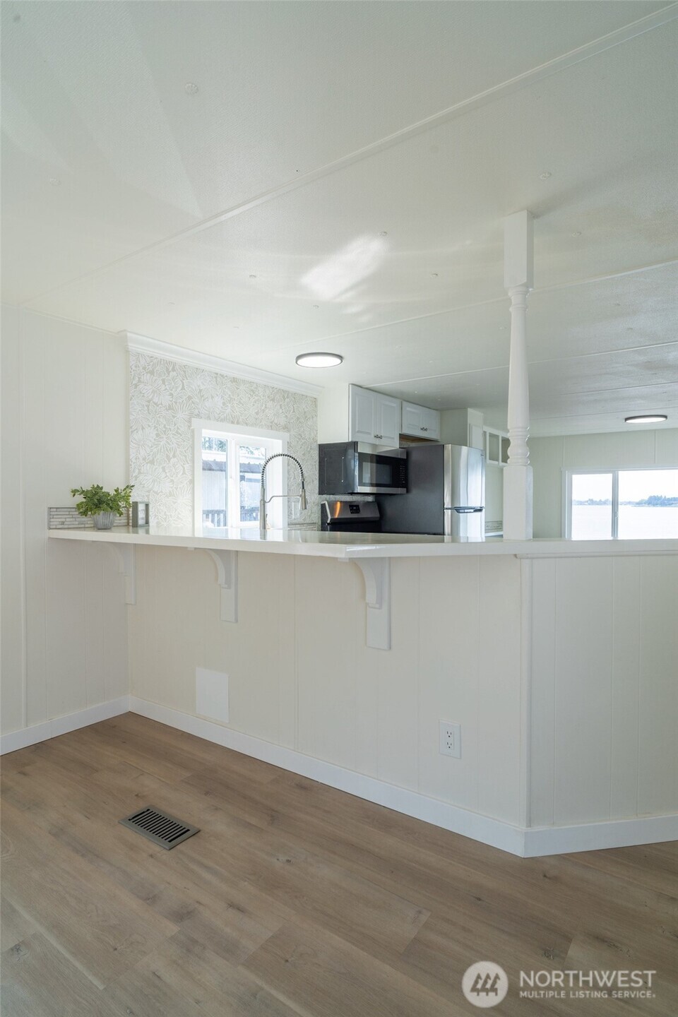 1908 W Marina Drive 9 Property Photo 13