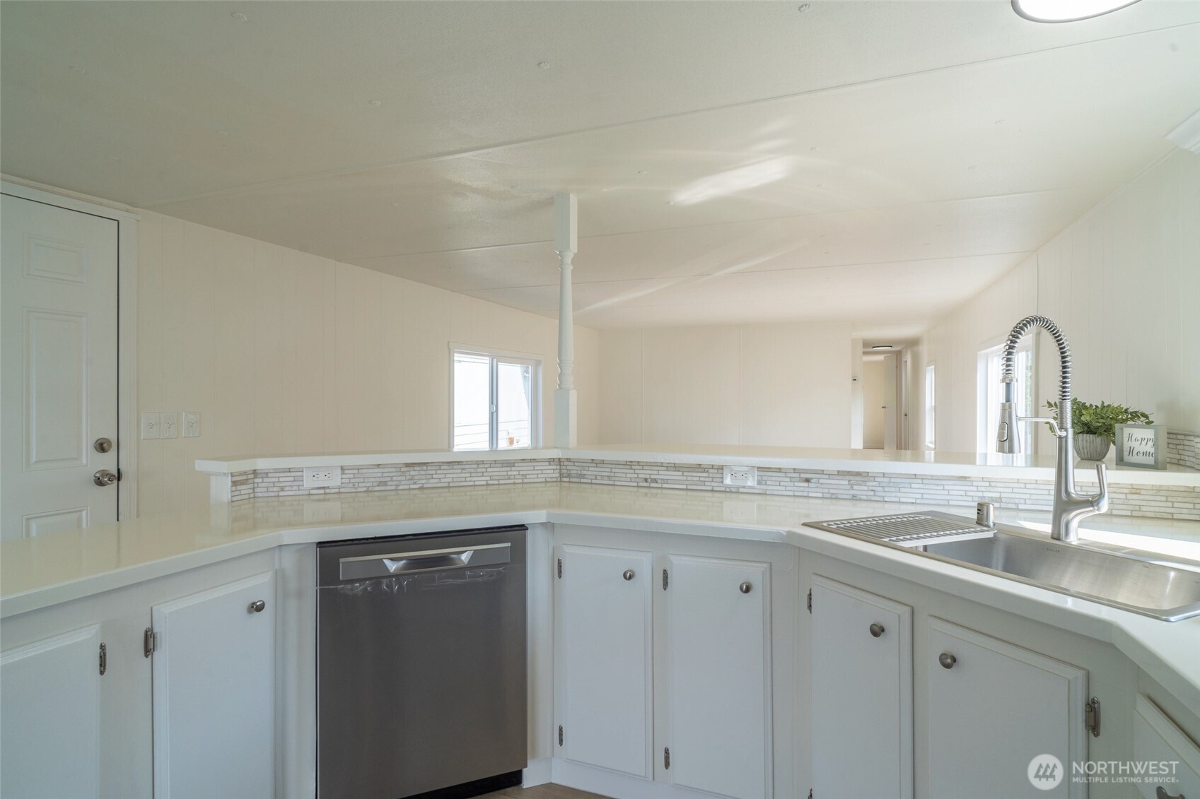 1908 W Marina Drive 9 Property Photo 17