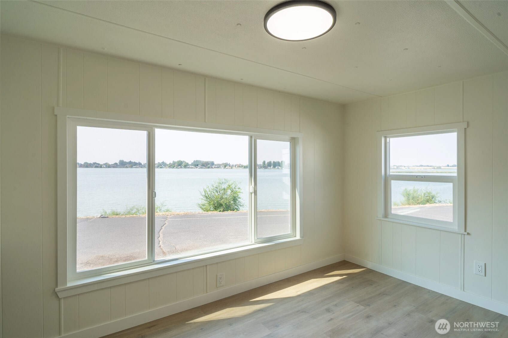 1908 W Marina Drive 9 Property Photo 19