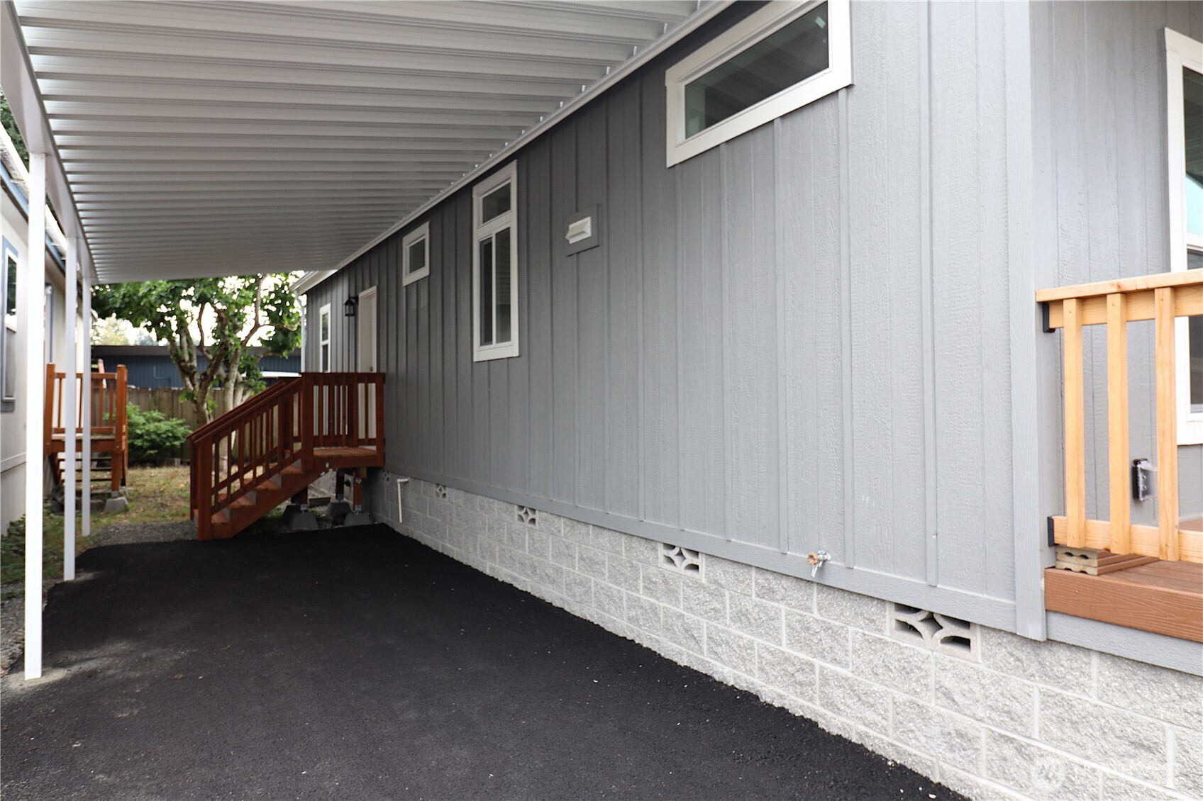 3213 S 182nd Place 215 Property Photo 3