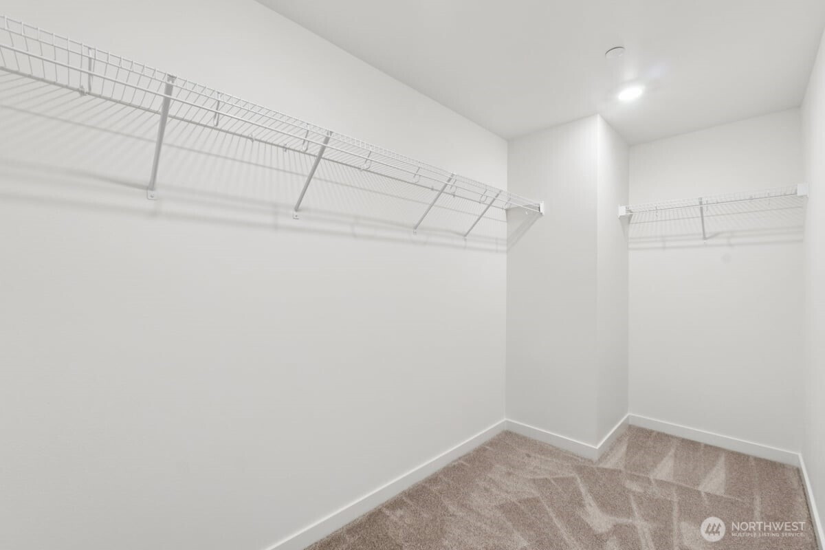 1439 121st Avenue Mb 07 Property Photo 9
