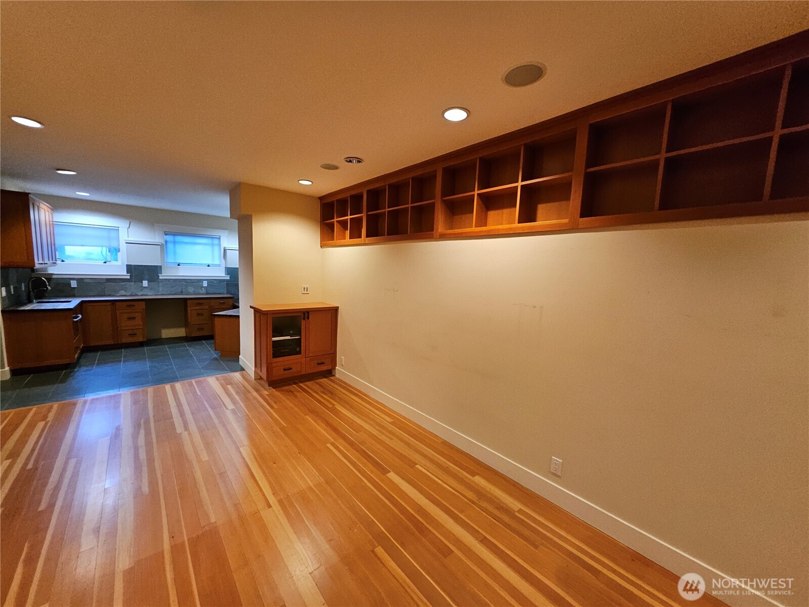9380 Ferncliff Avenue Property Photo 19