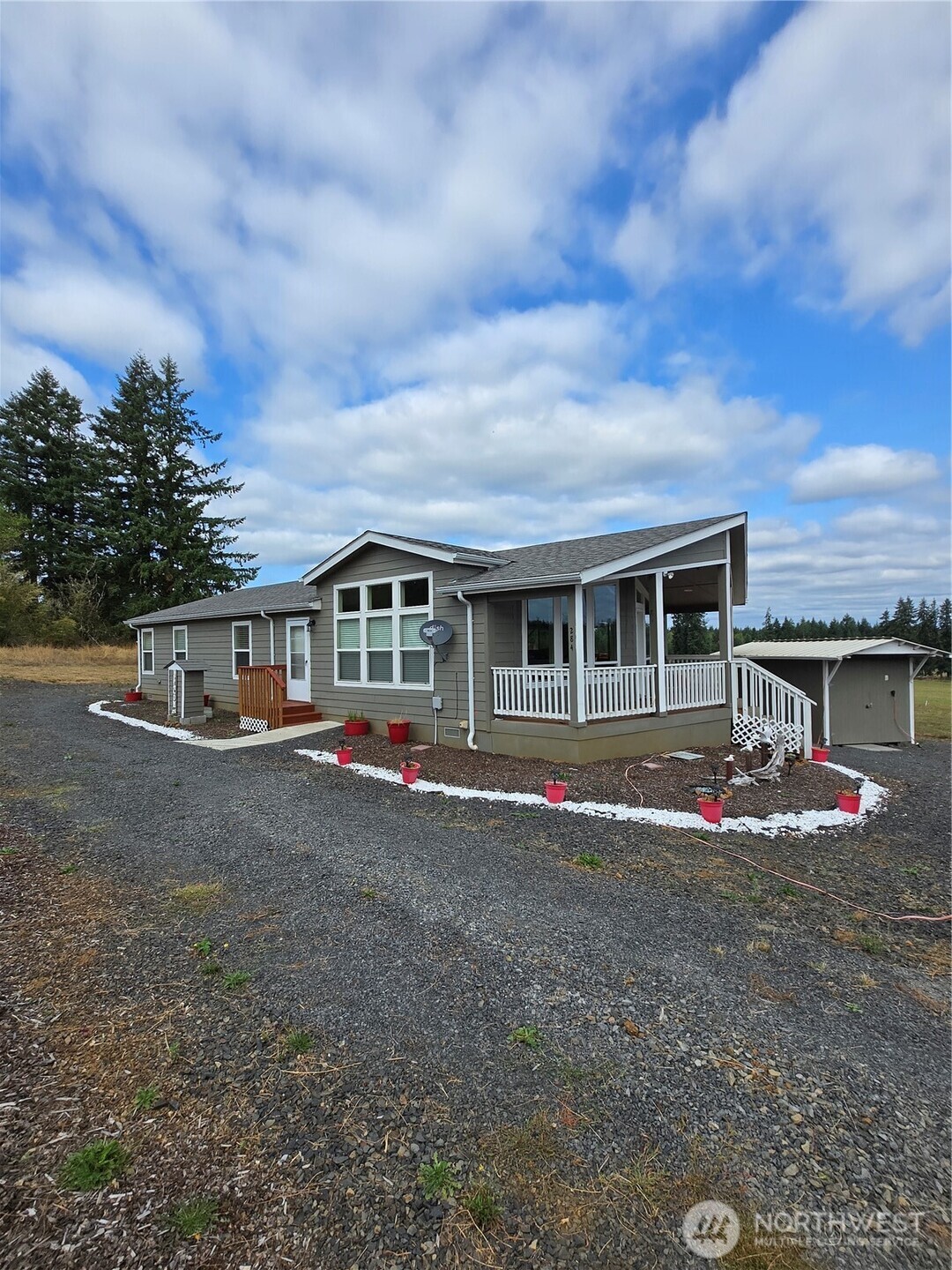 284 W Hale Road Property Photo 1
