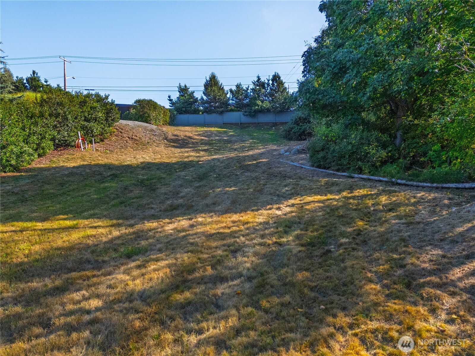 3820 Leeward Lane Property Photo 14