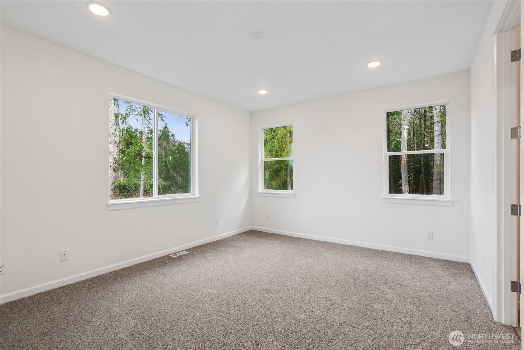 11 Mccartney Peak Lane 78 Property Photo 7