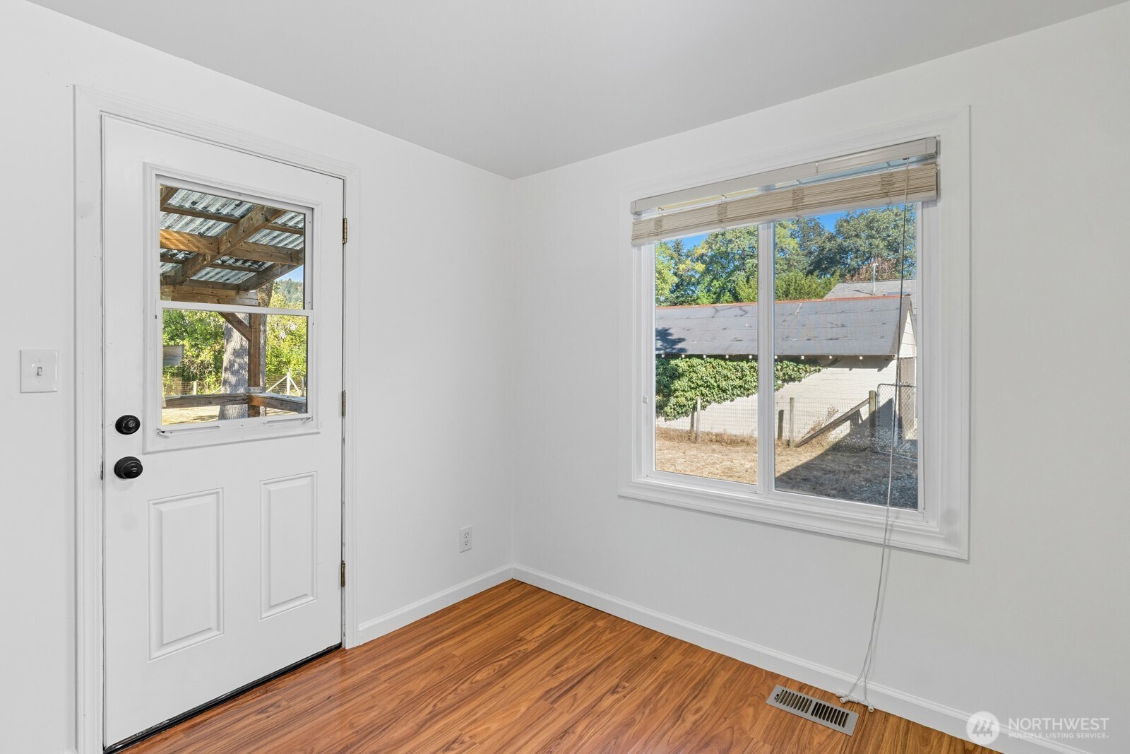1492 Sw Kelly Avenue Property Photo 16