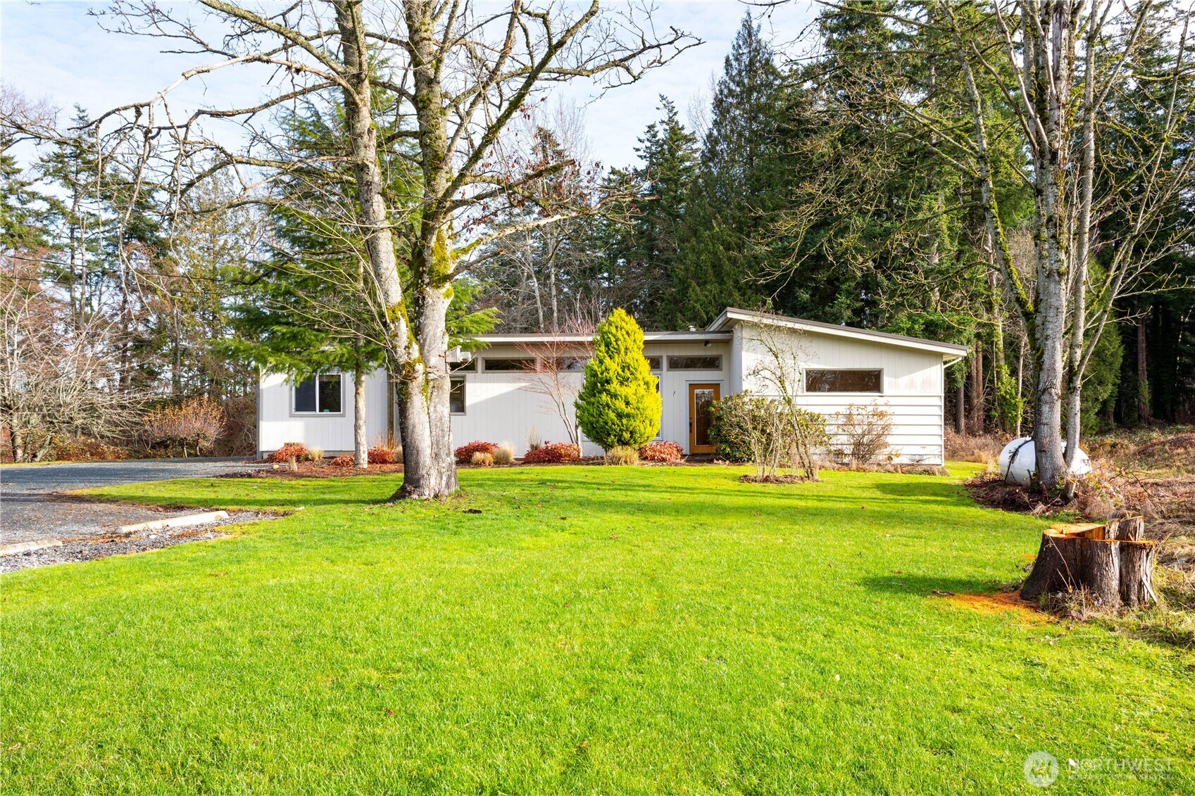 4174 Pacific Hwy Property Photo 1