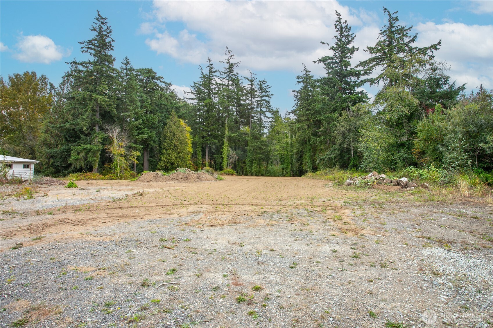 4154 Pacific Highway Property Photo 5