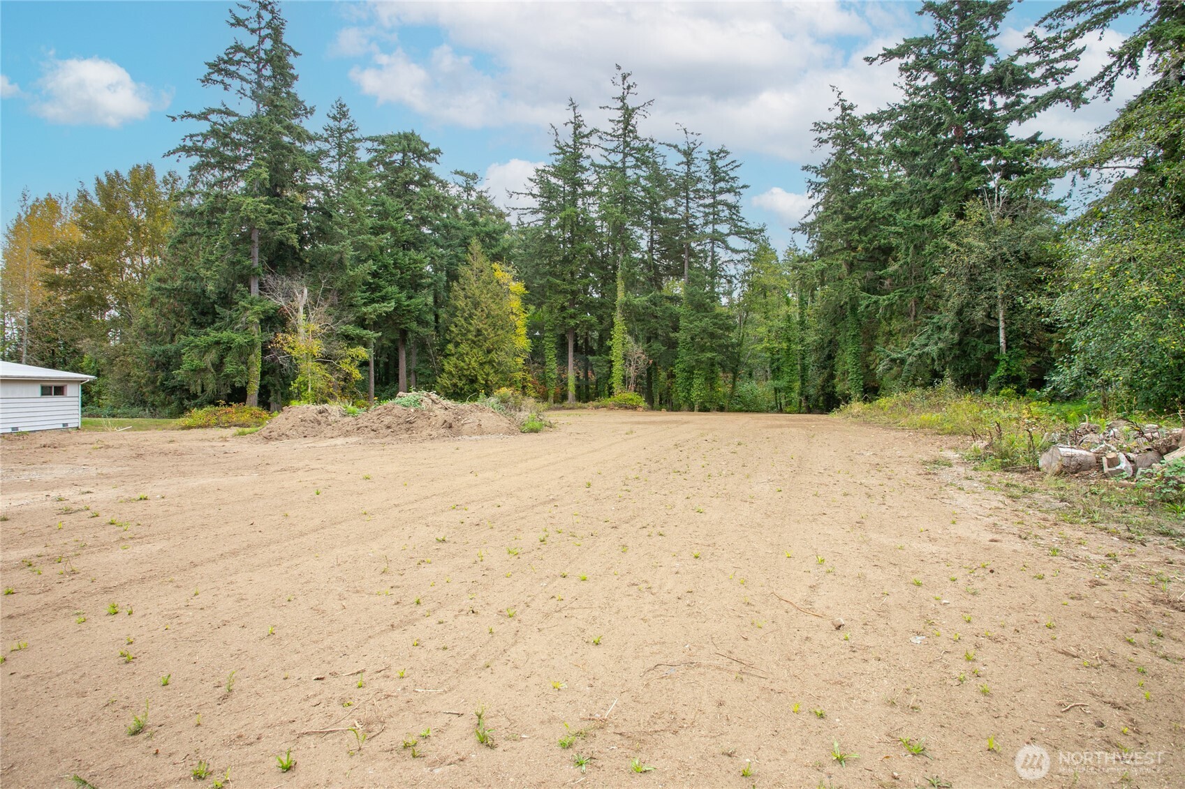 4154 Pacific Highway Property Photo 6