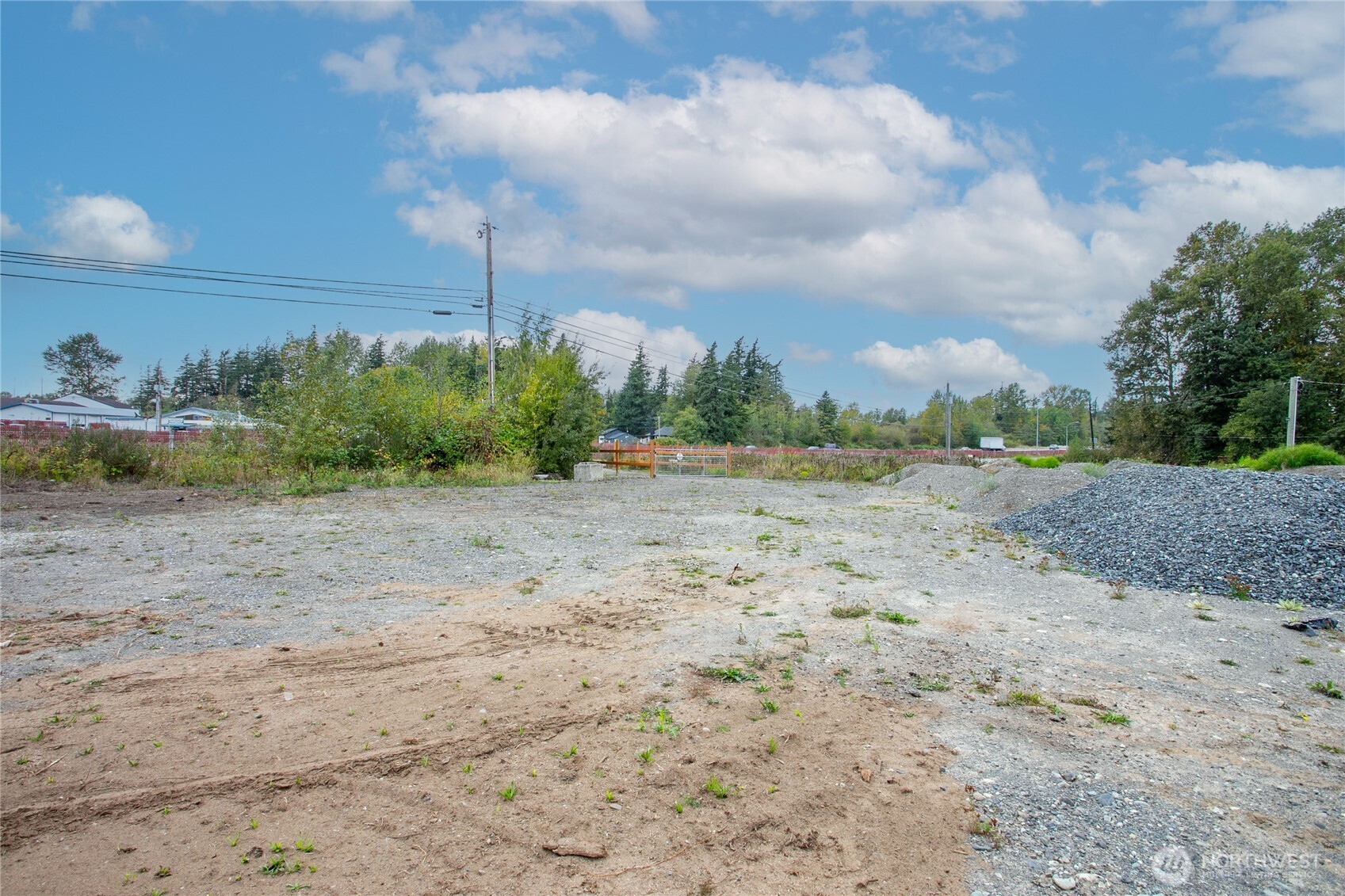 4154 Pacific Highway Property Photo 14