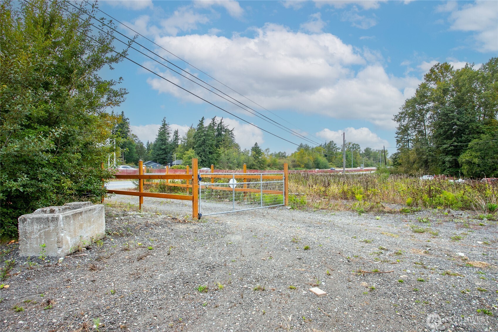 4154 Pacific Highway Property Photo 17