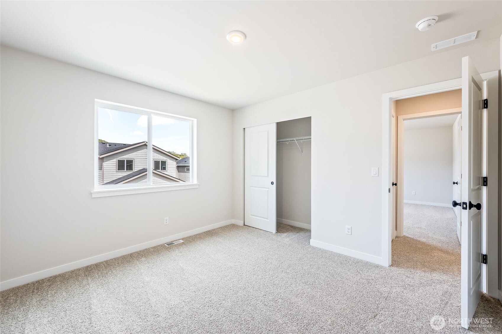 2124 Plumridge Court Property Photo 19