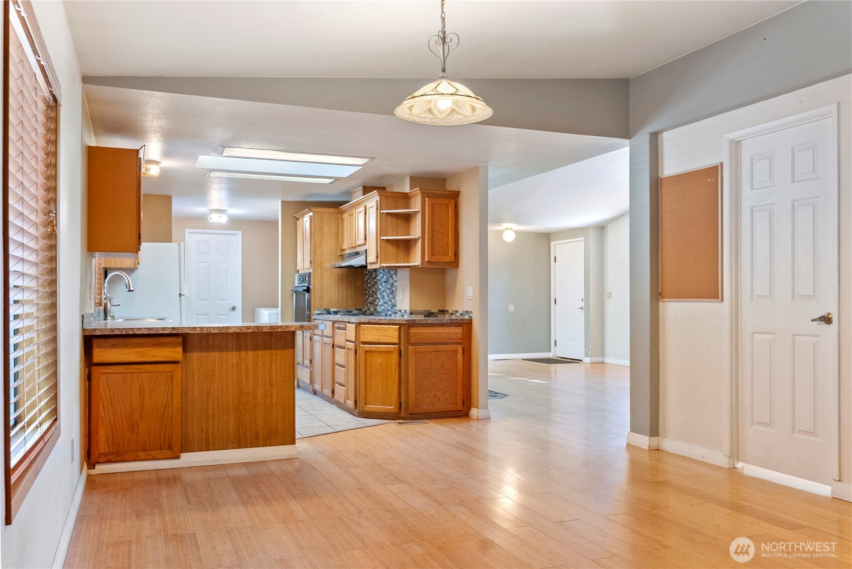 1221 Riverside Avenue Property Photo 14