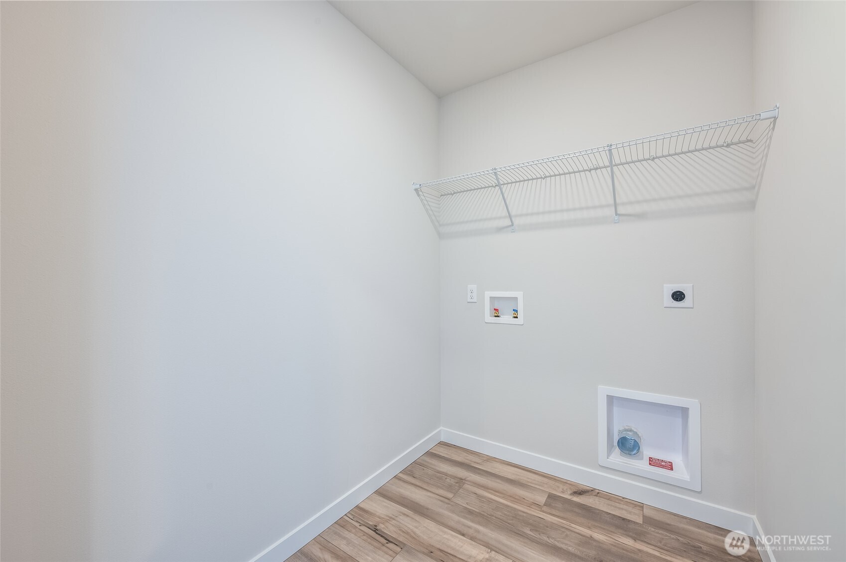 2122 Plumridge Court Property Photo 35
