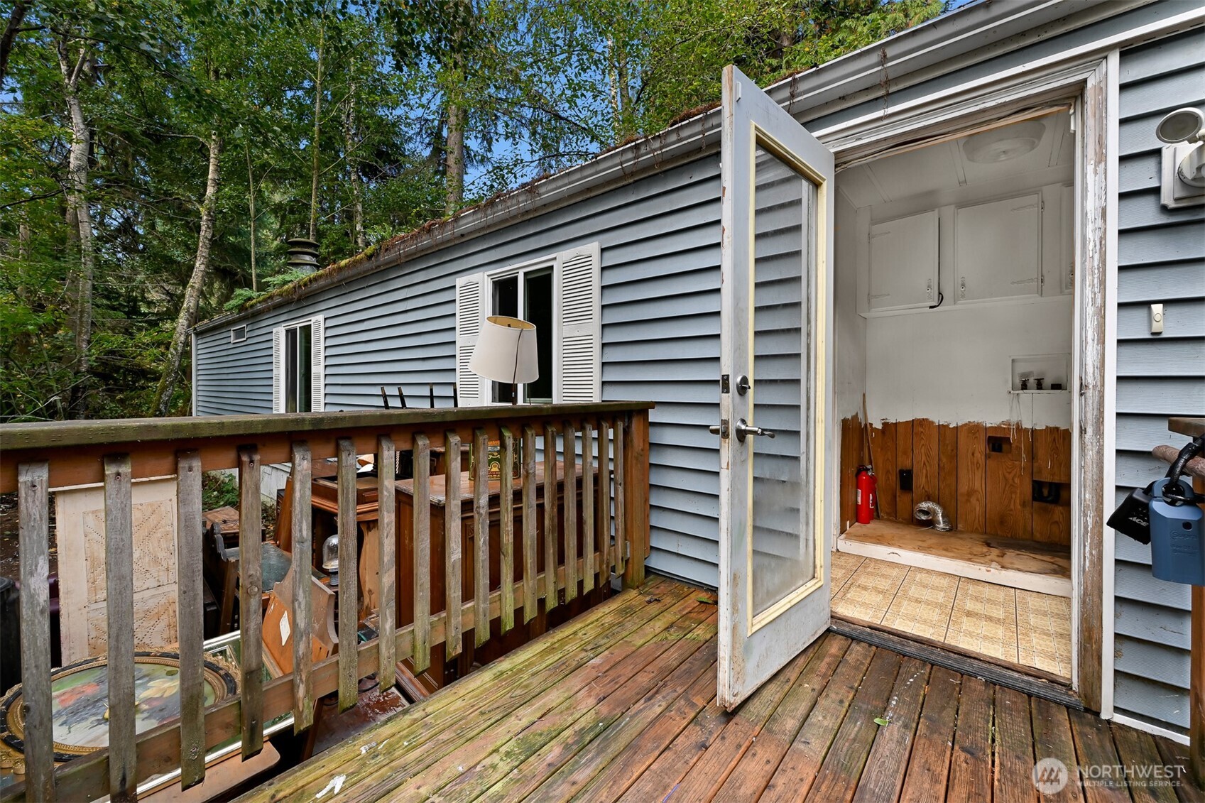 4257 Cody Road Property Photo 5