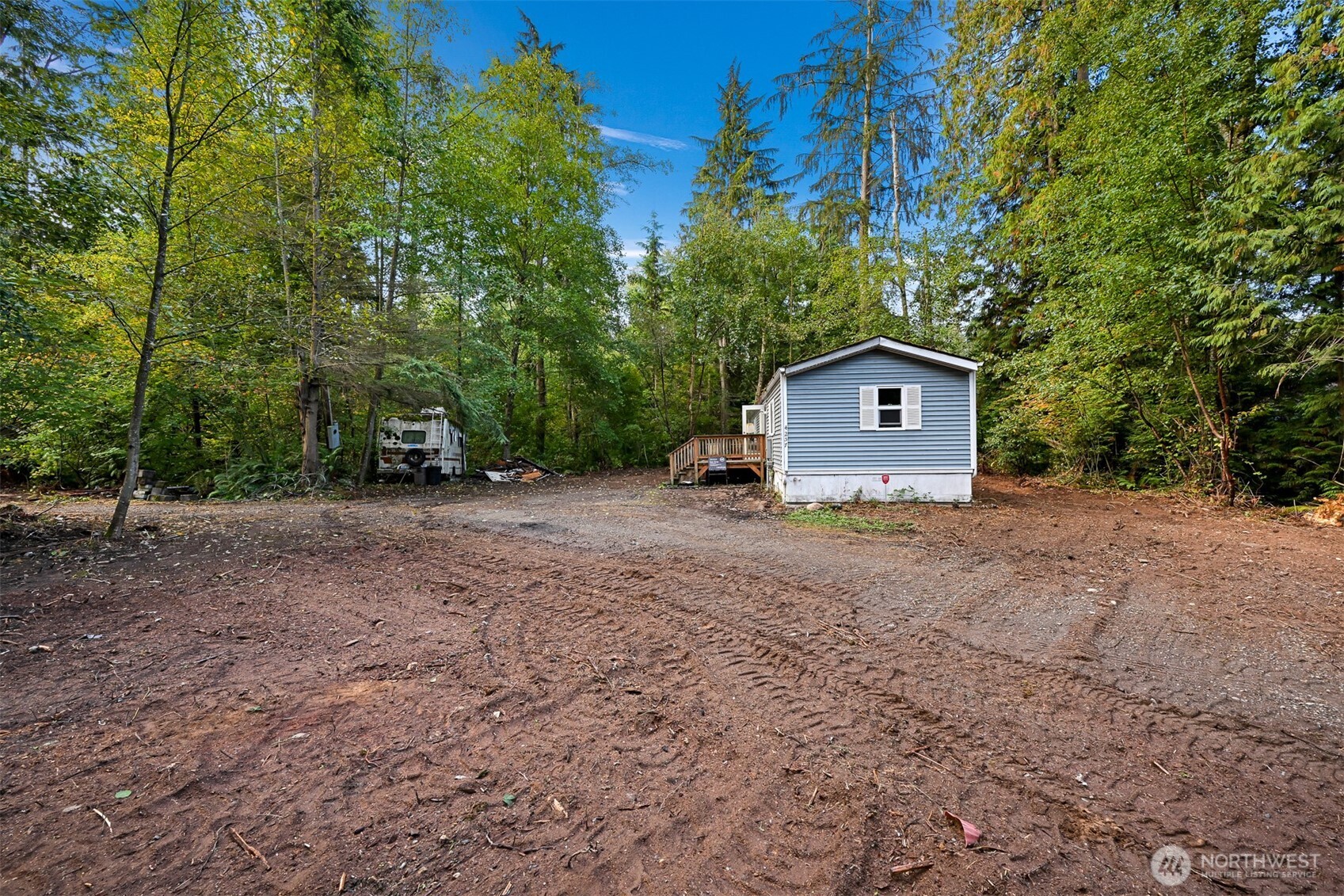 4257 Cody Road Property Photo 8