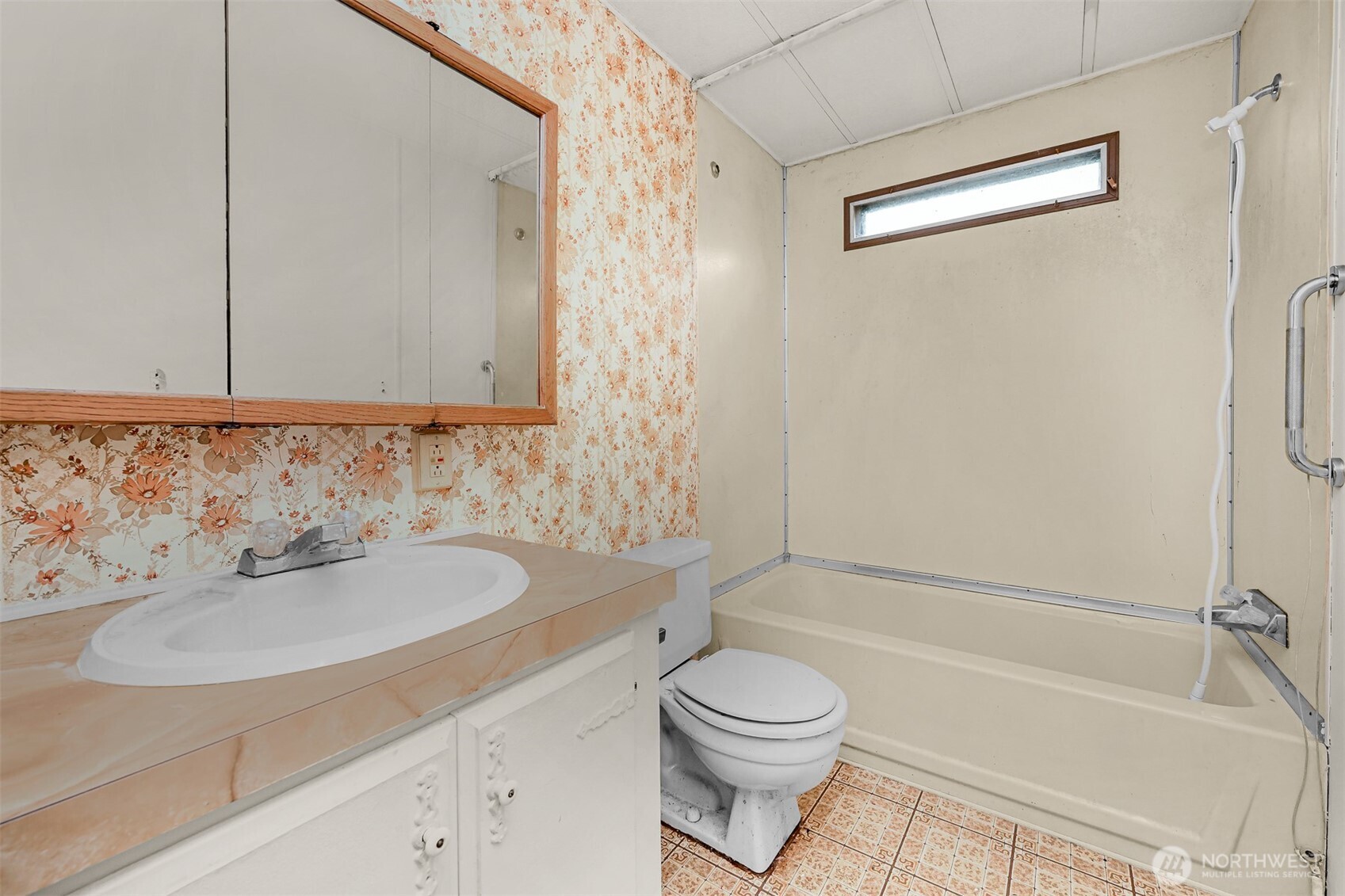 4257 Cody Road Property Photo 16