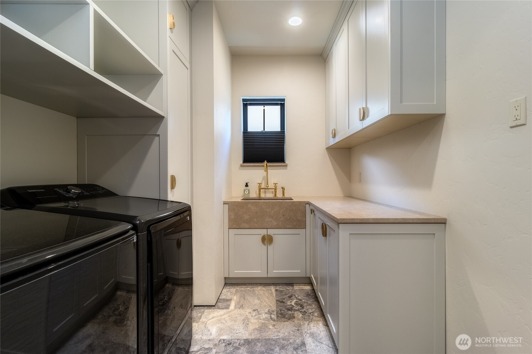 1233 Doc Bar Place Property Photo 15