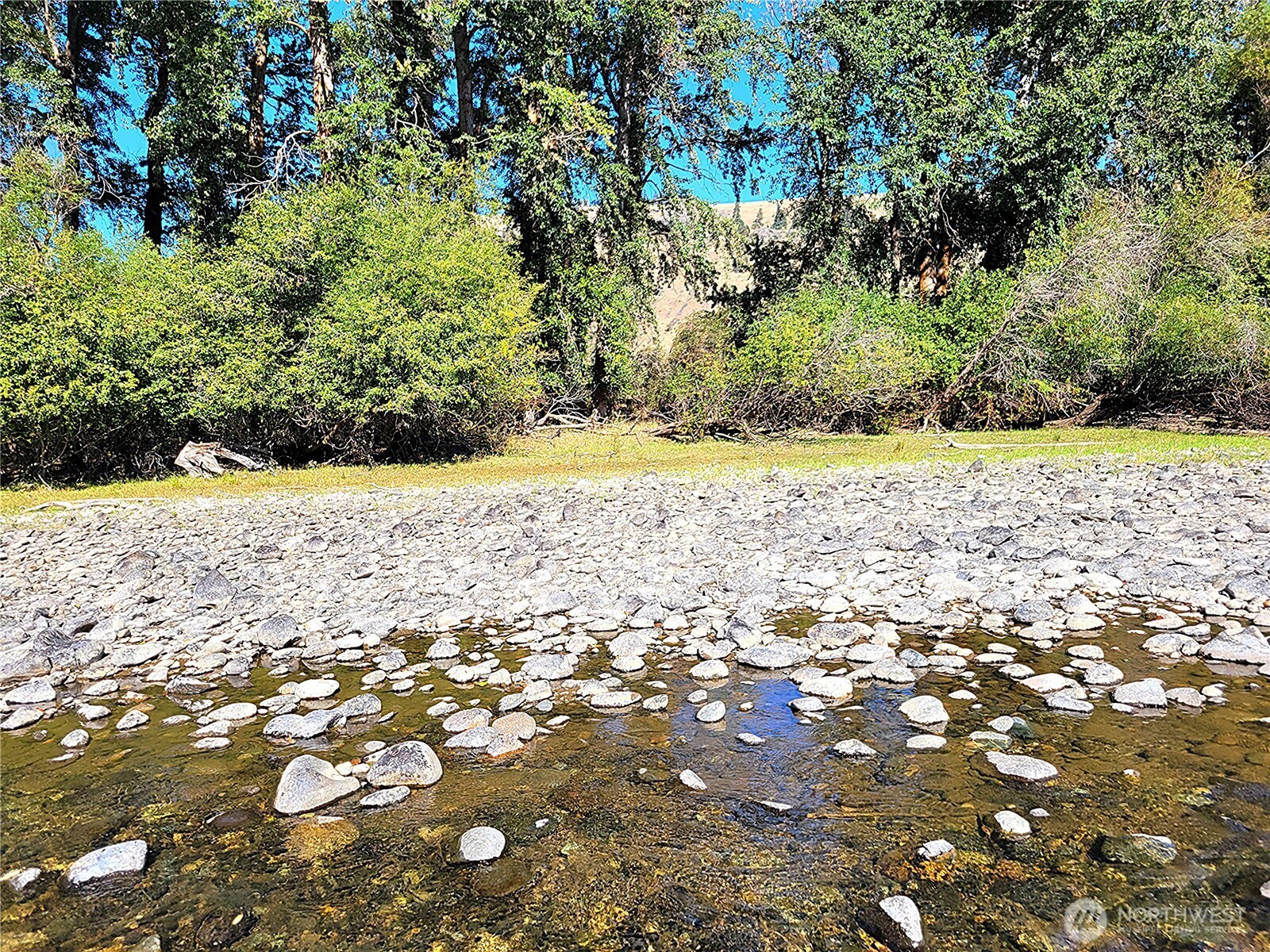 49 Highway 10 Property Photo 11