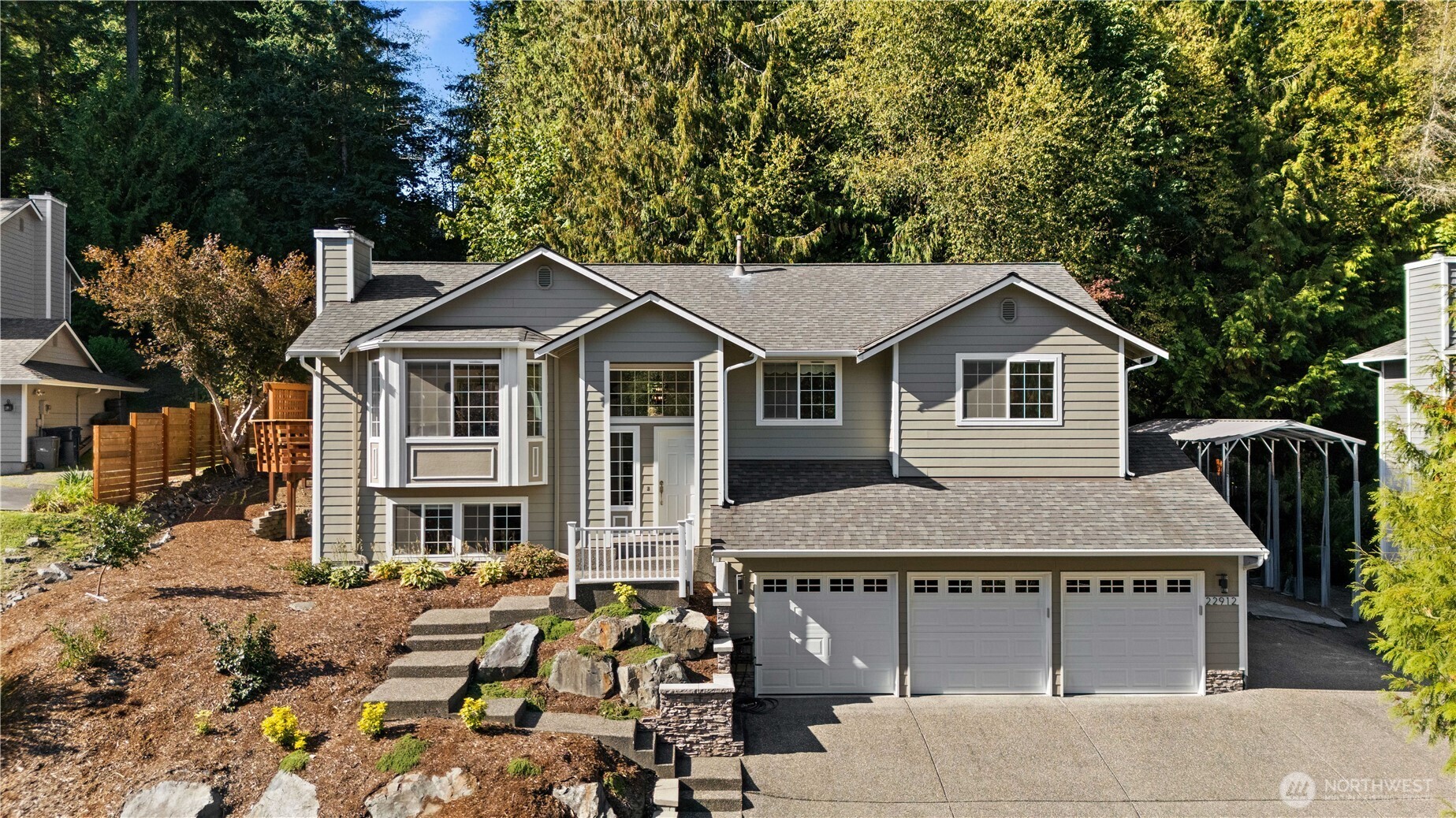 22912 39th Avenue Property Photo 1