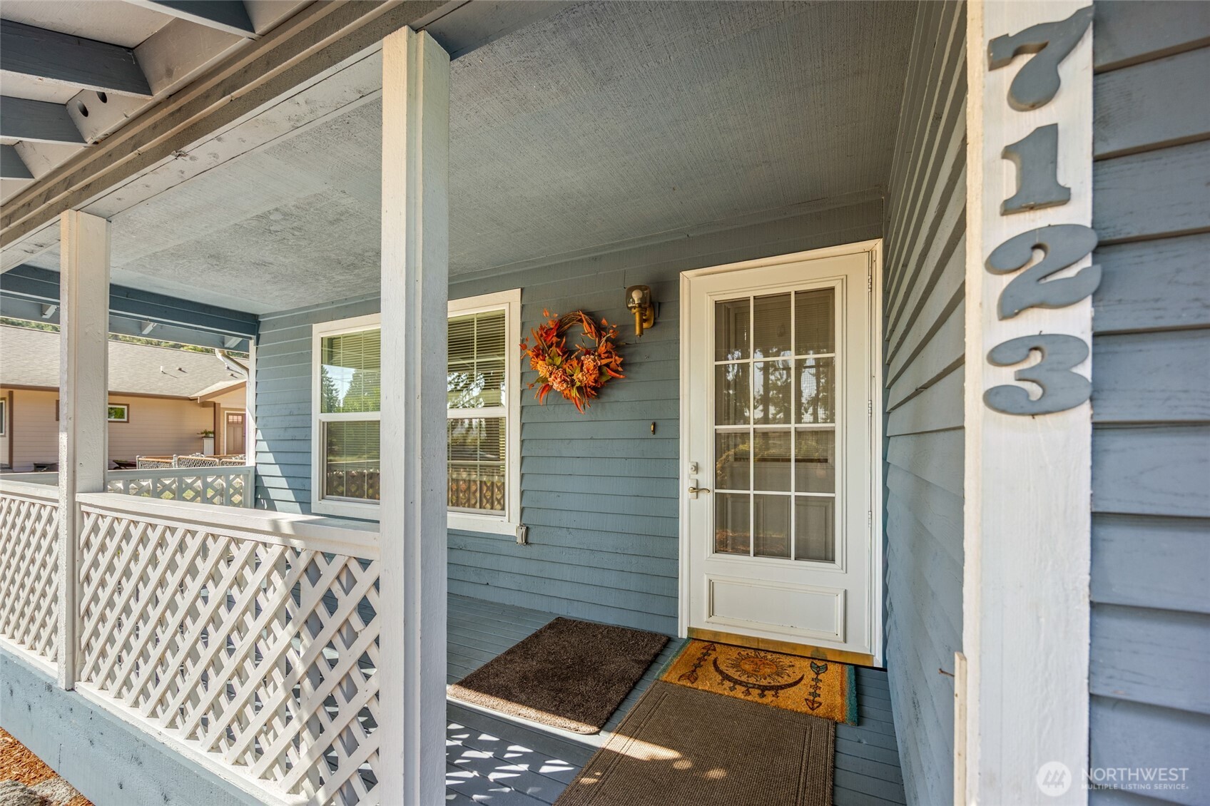 7123 Lakeside Street Property Photo 4