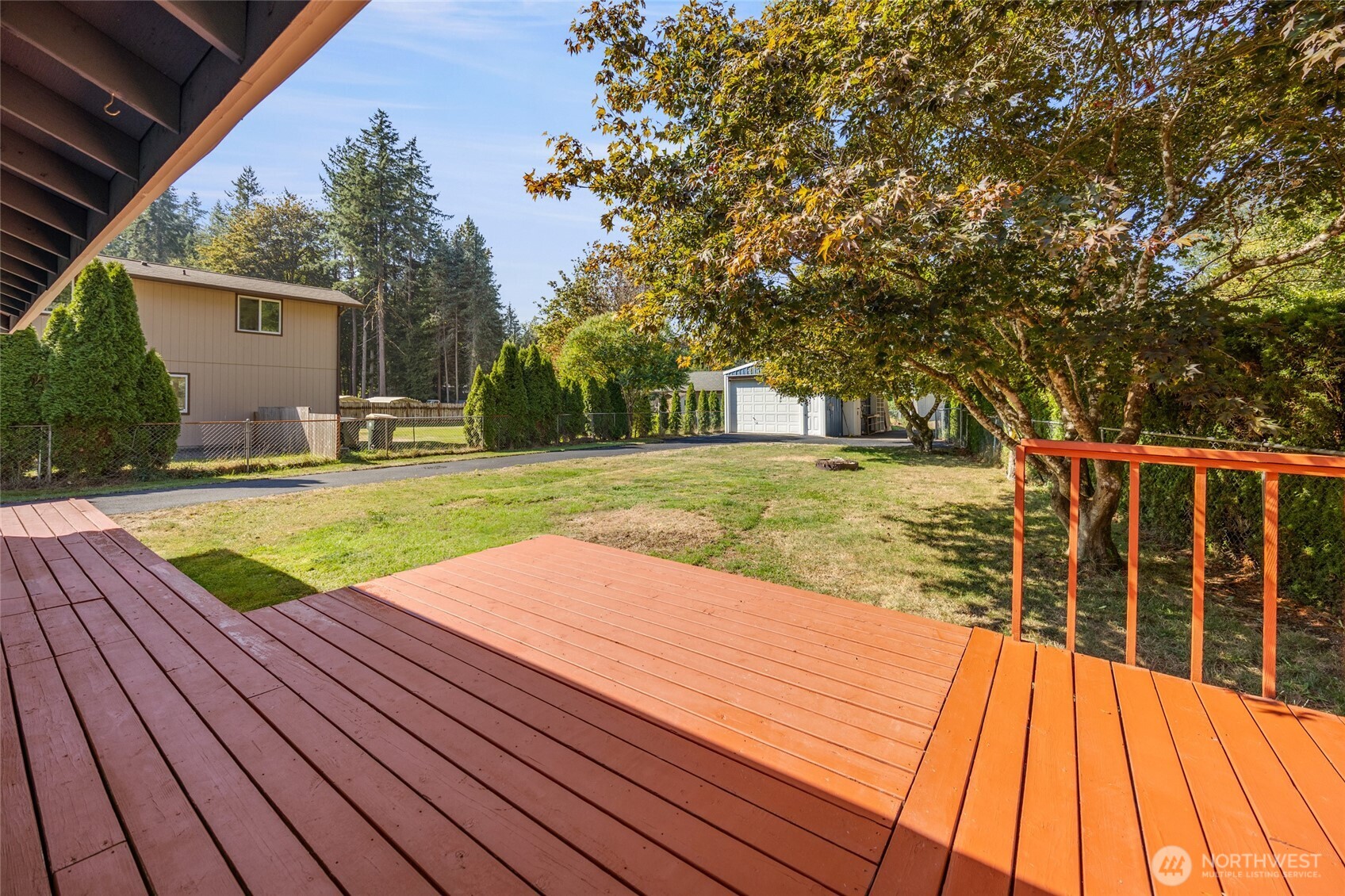 7123 Lakeside Street Property Photo 29