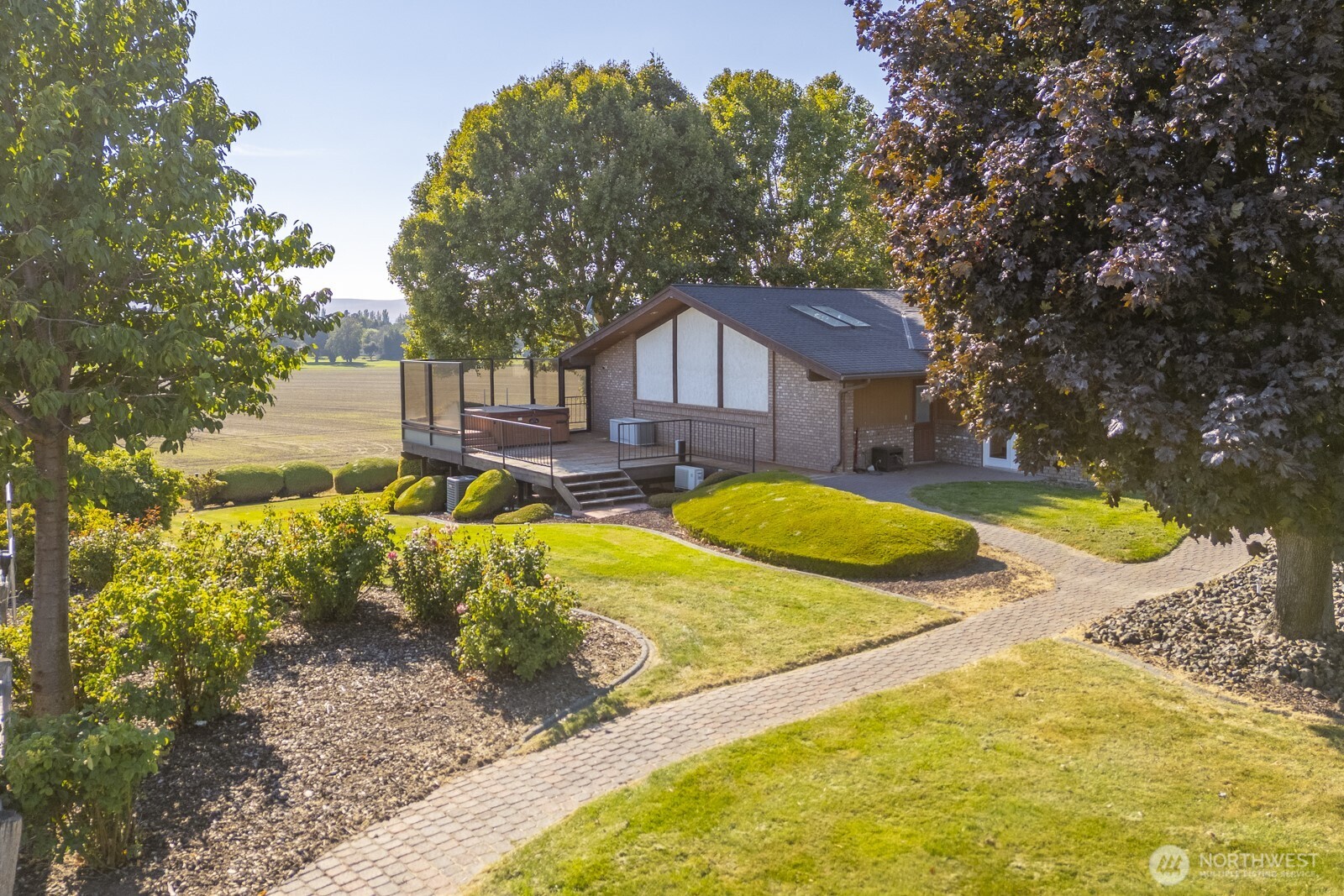 2229 W Bench Road Property Photo 5