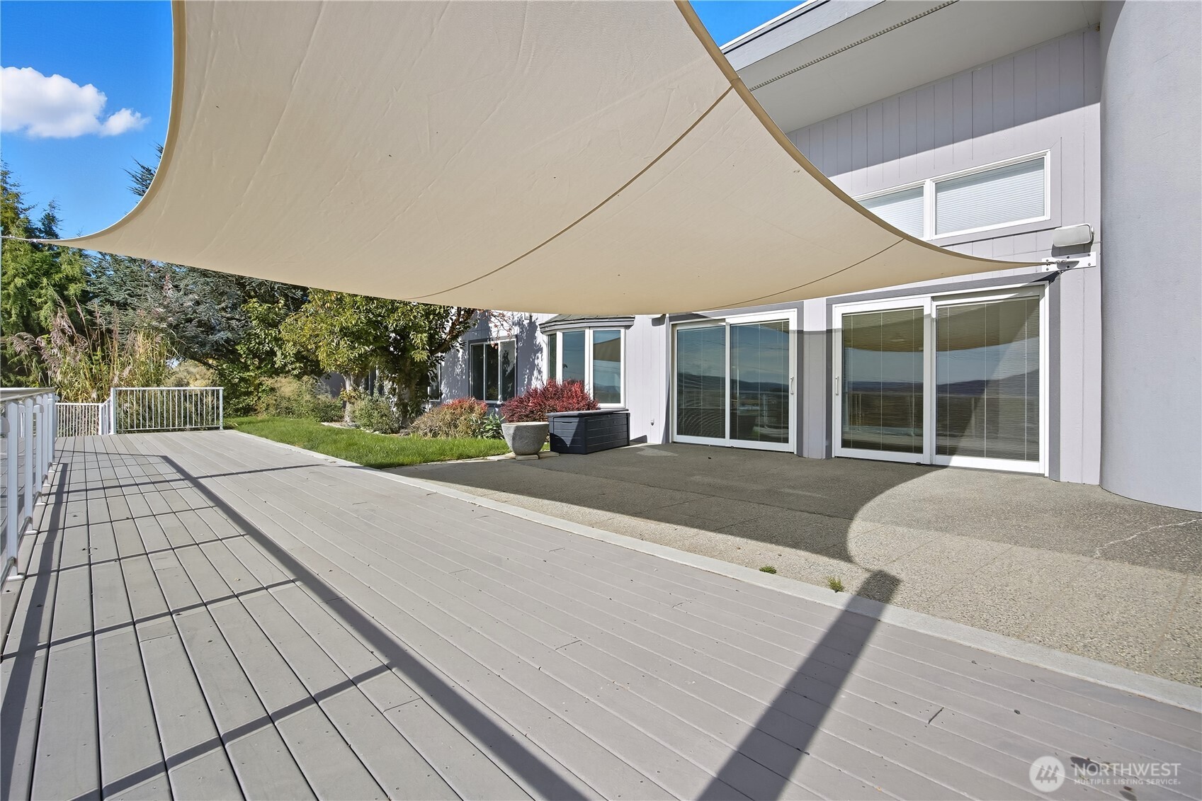 5404 Collins Road Property Photo 31