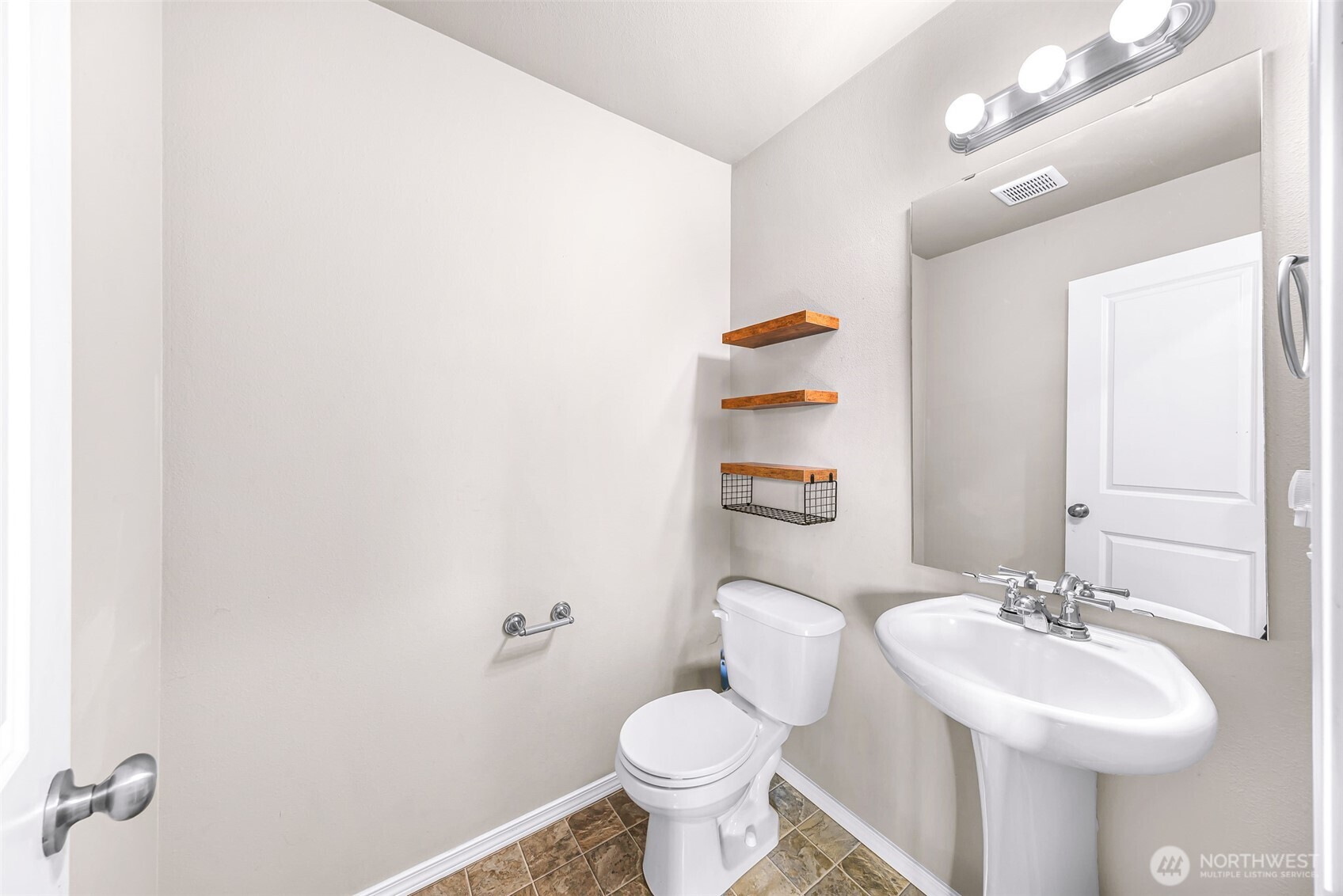 930 Cove View Circle Property Photo 15