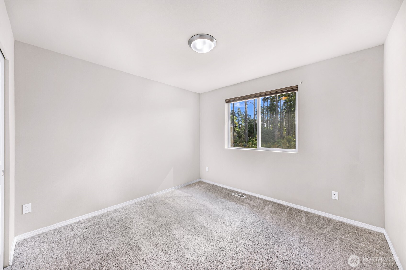 930 Cove View Circle Property Photo 28