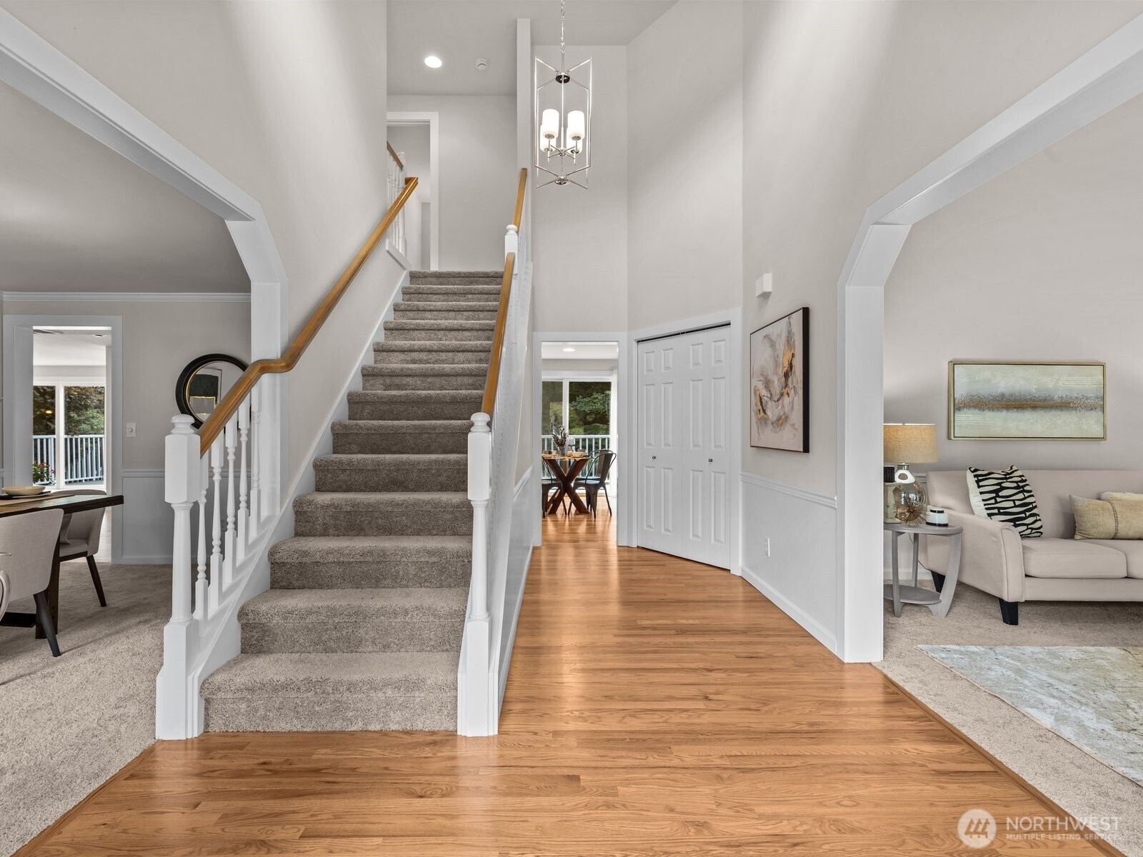 7308 203rd Street Property Photo 4