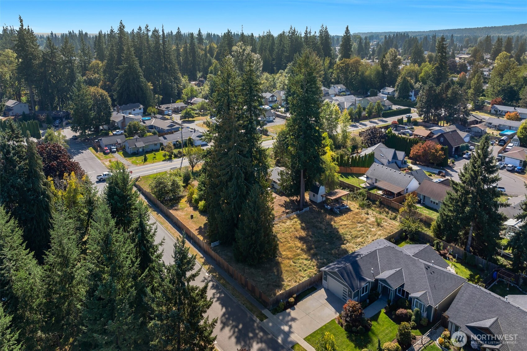 8820 59th Drive Property Photo 11