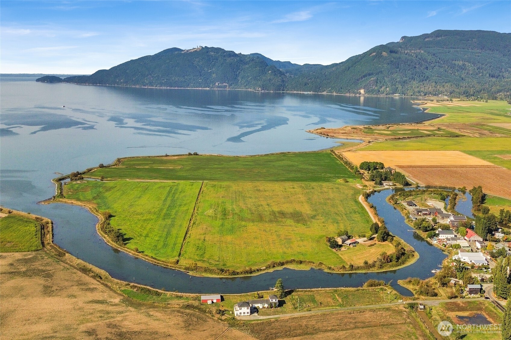 5544 Smith Road Property Photo 6