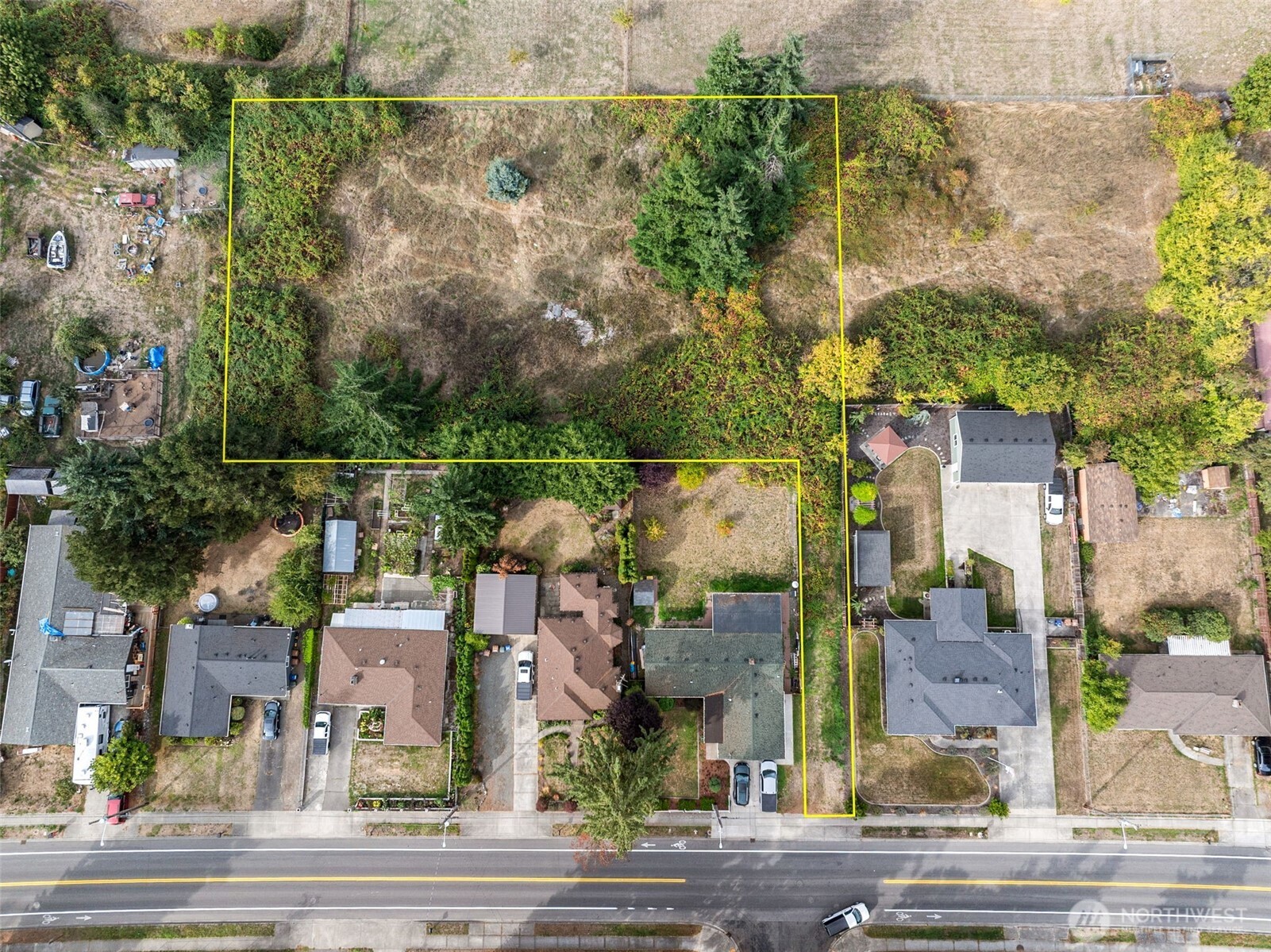 1132 E 47th Street Property Photo 4