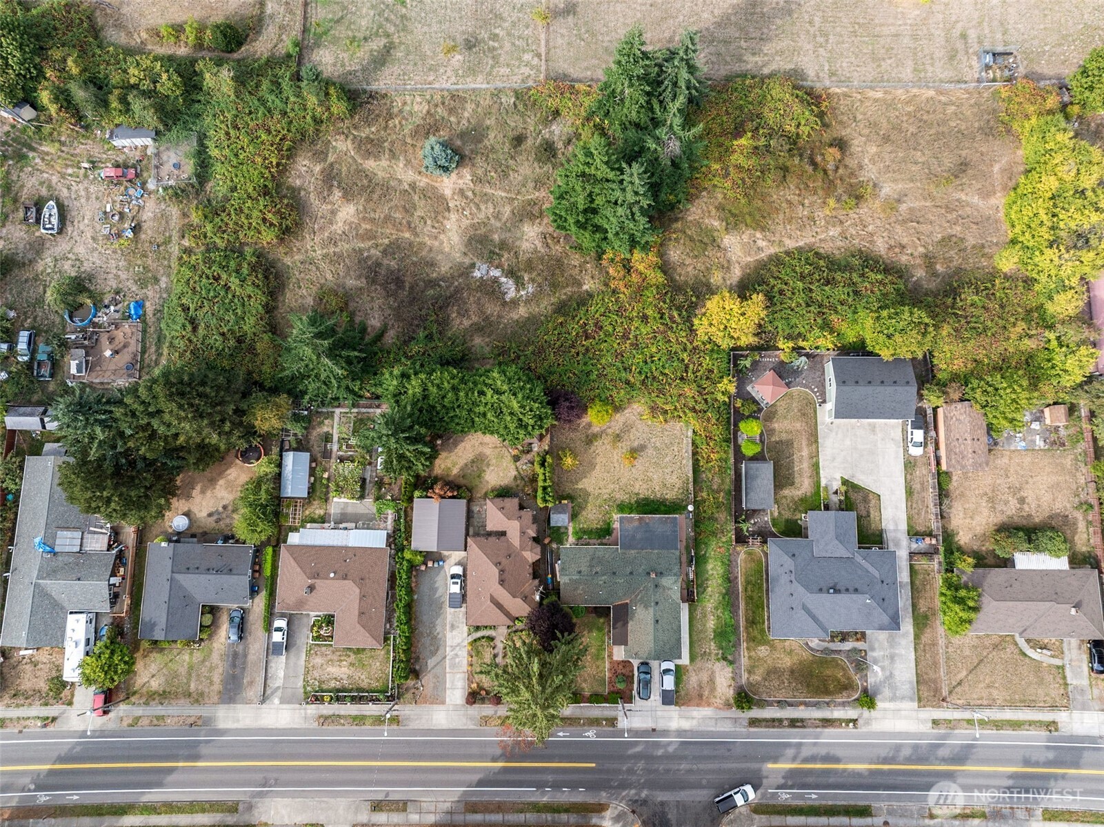 1132 E 47th Street Property Photo 5