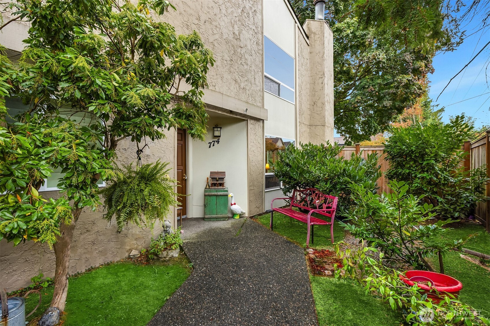 774 Madison Avenue 774 Property Photo 1