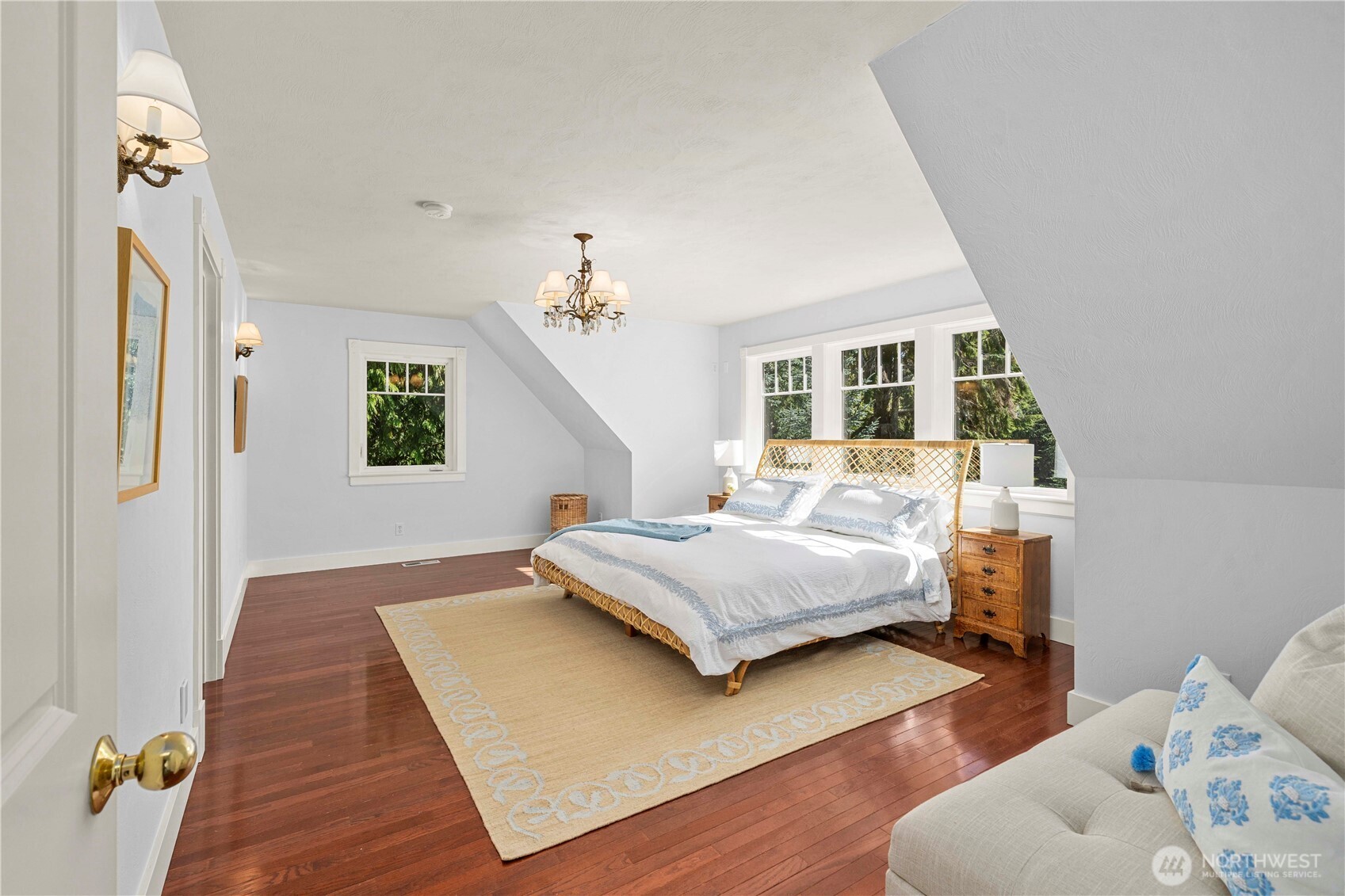 24 Broadway Hill Road Property Photo 18