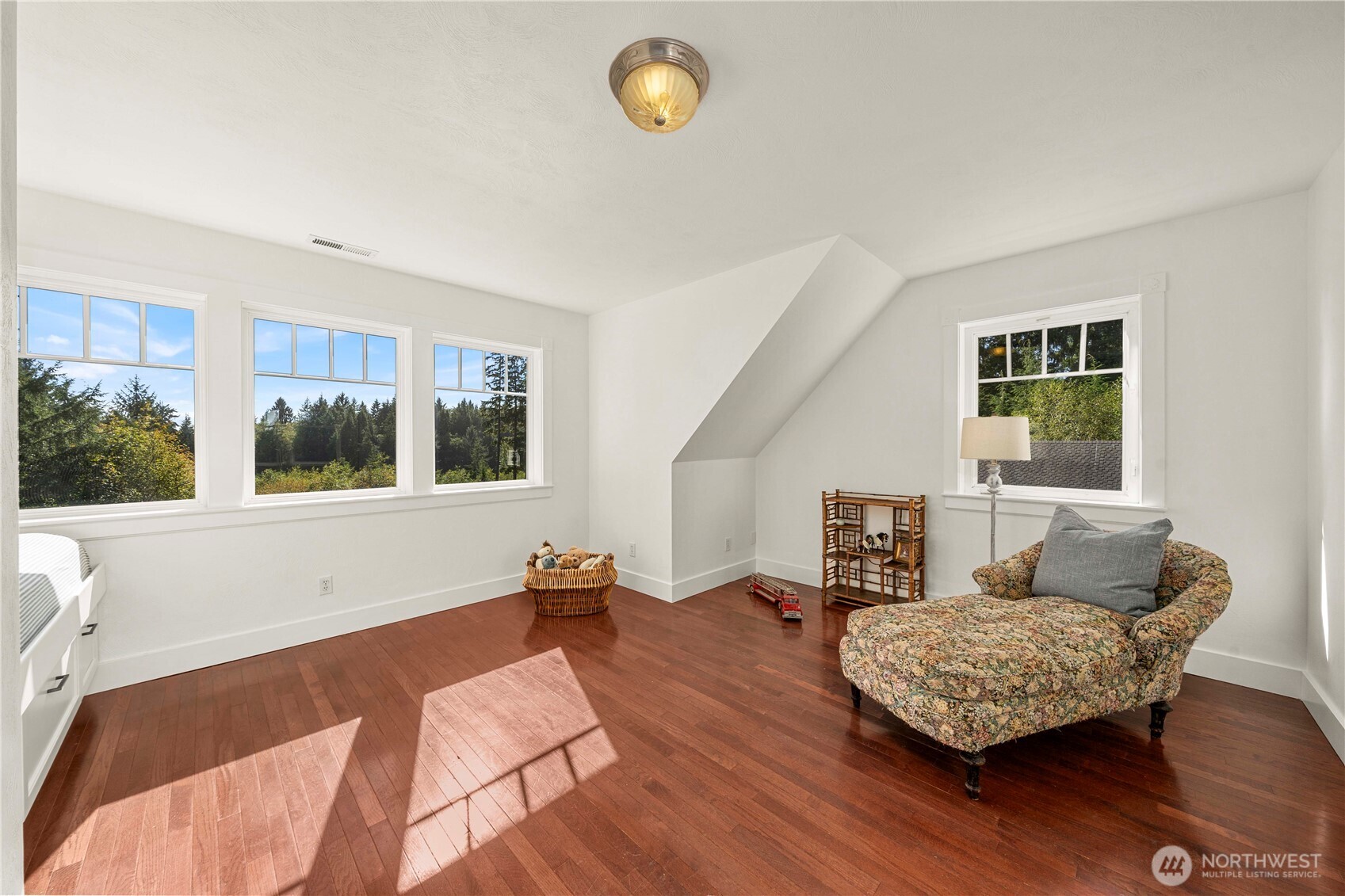 24 Broadway Hill Road Property Photo 24