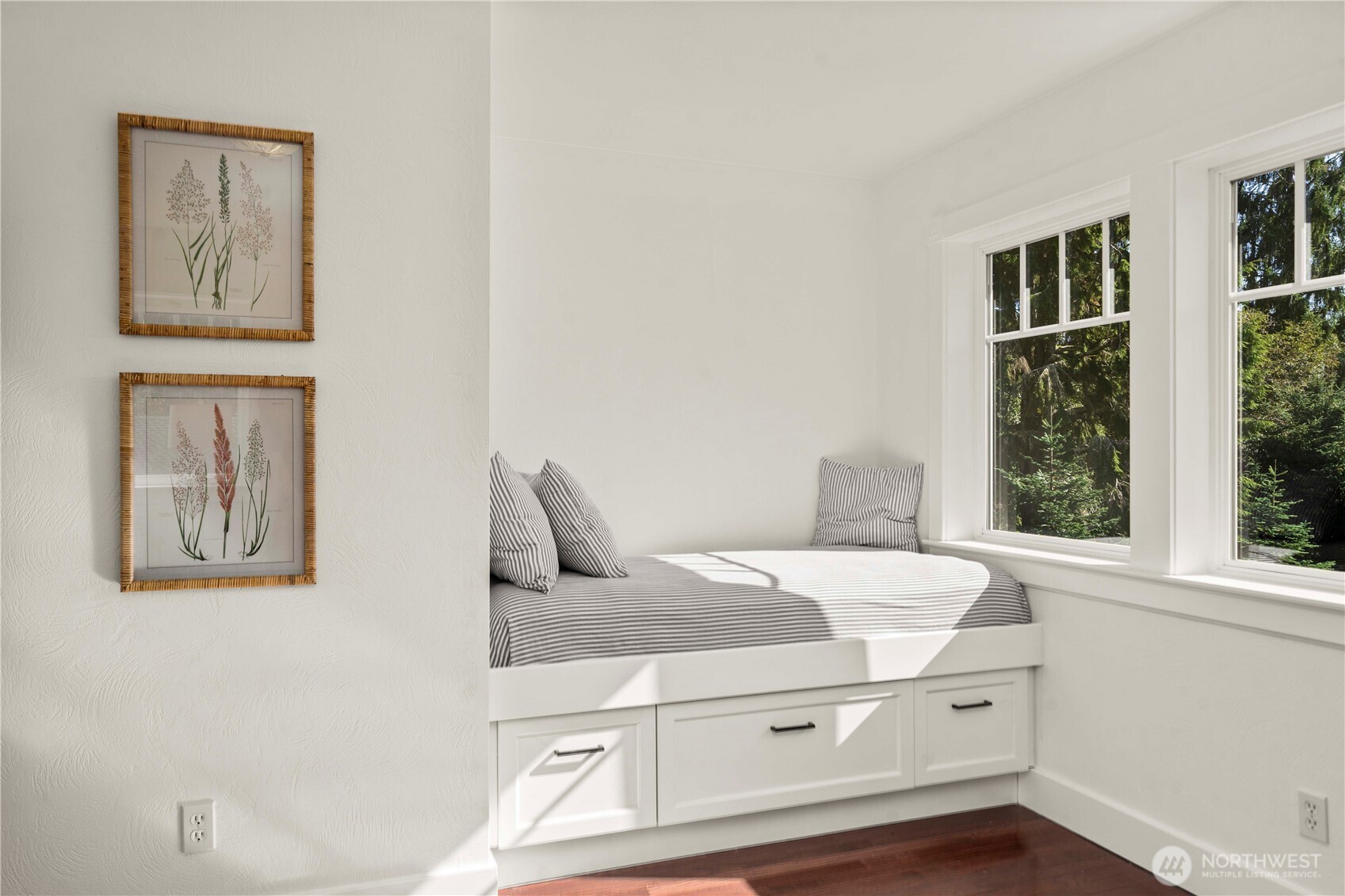 24 Broadway Hill Road Property Photo 25