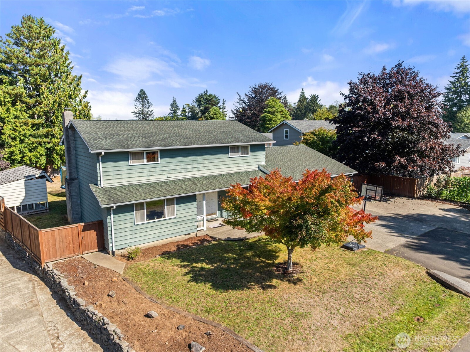 1420 Dundee Drive Property Photo 1