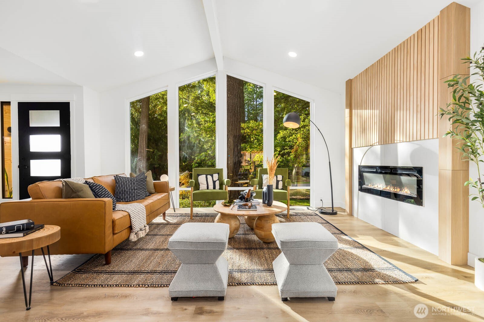 3218 218th Avenue Property Photo 3